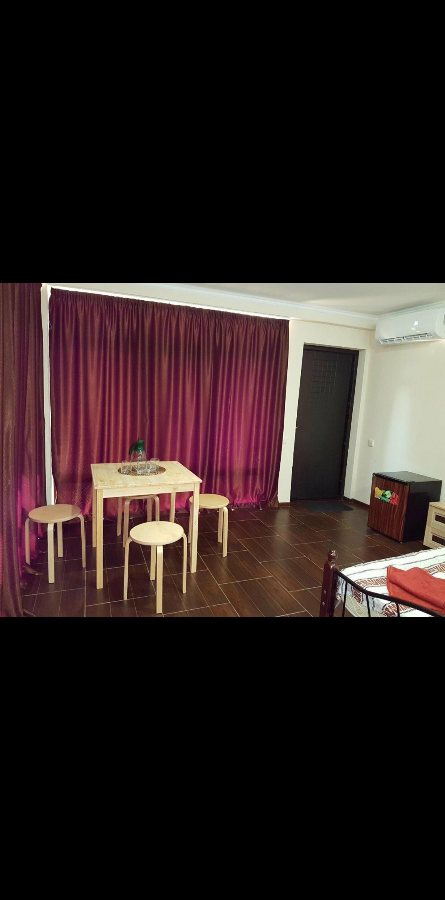 Трехместный номер «Комфорт» с душем