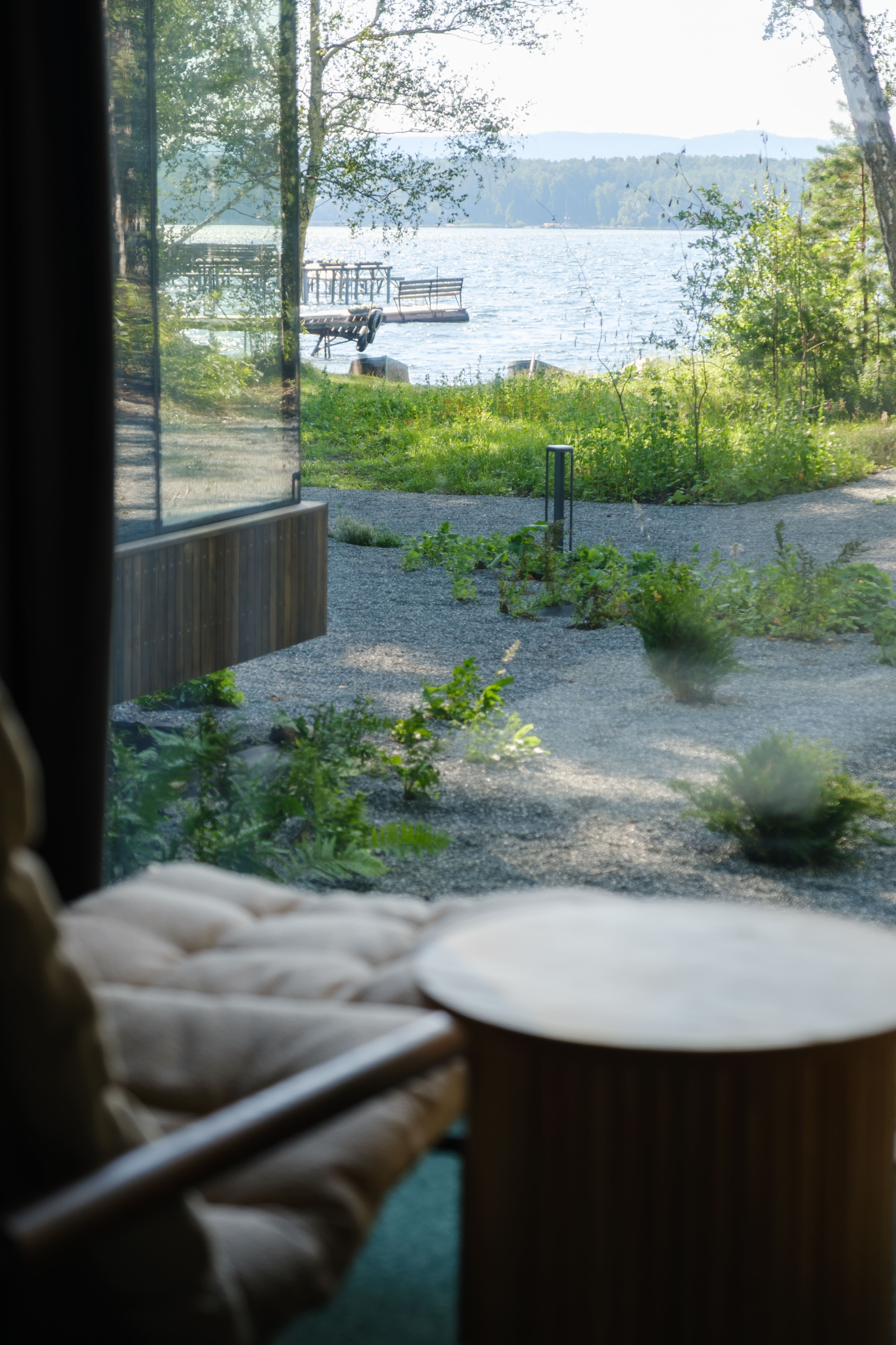 Вилла с тремя спальнями и видом на озеро