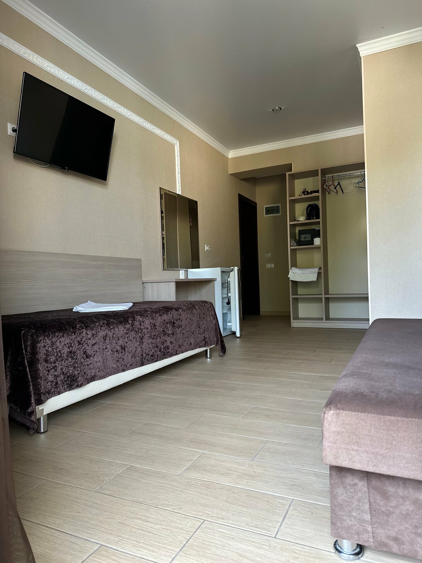 Четырёхместный номер с лоджией