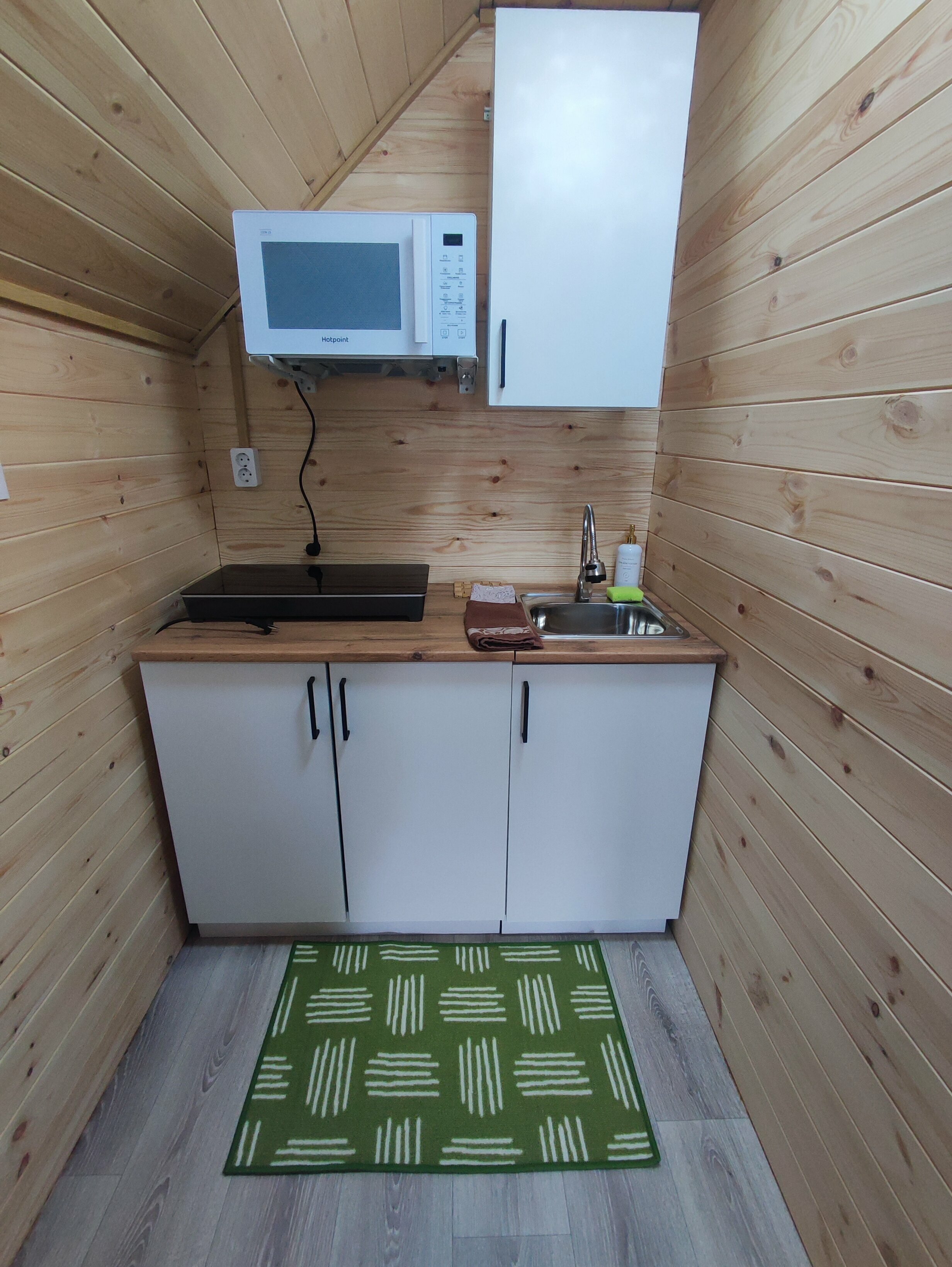 Cемейный номер с собственной ванной комнатой