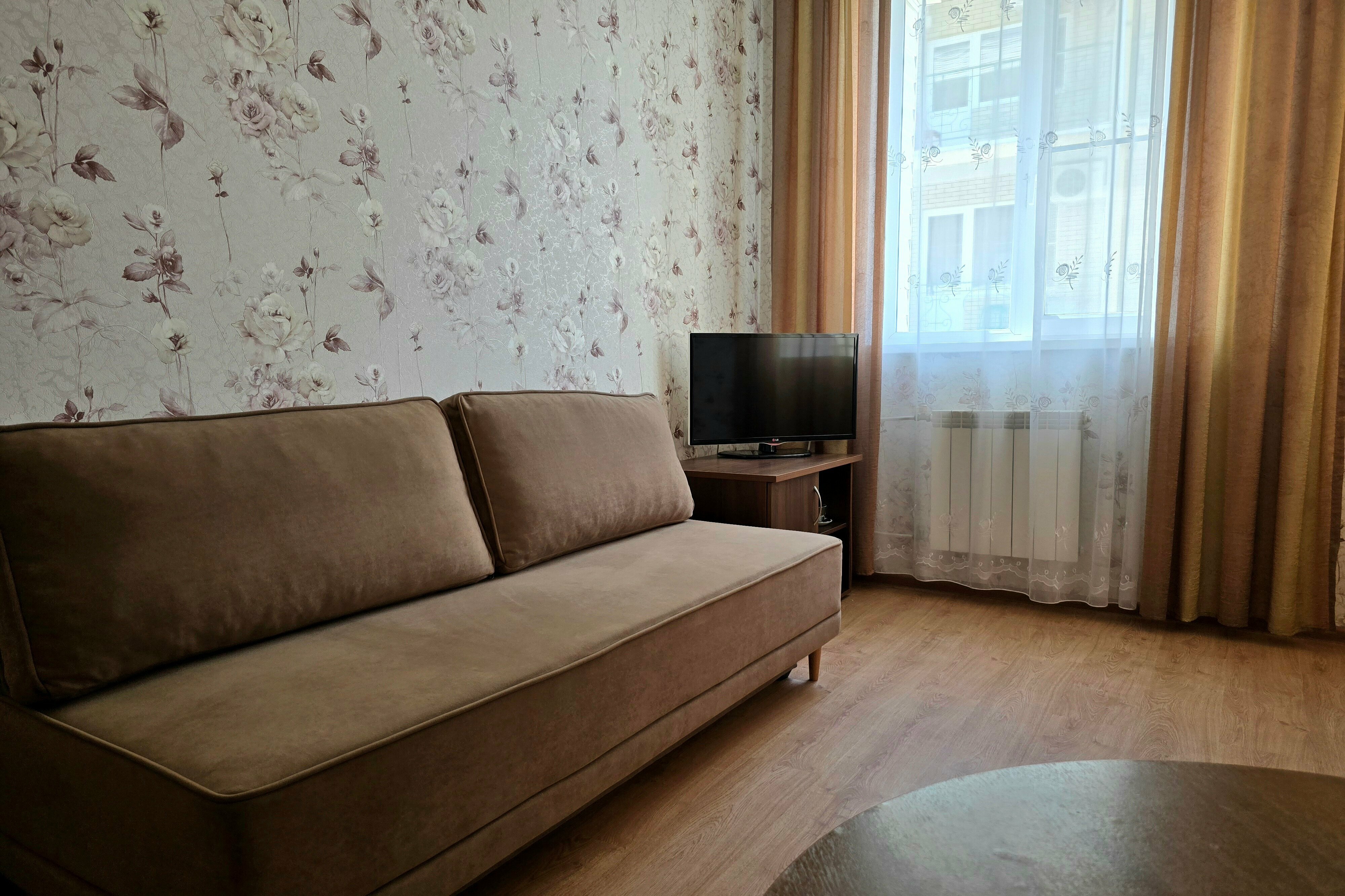 Семейный 2-комн.