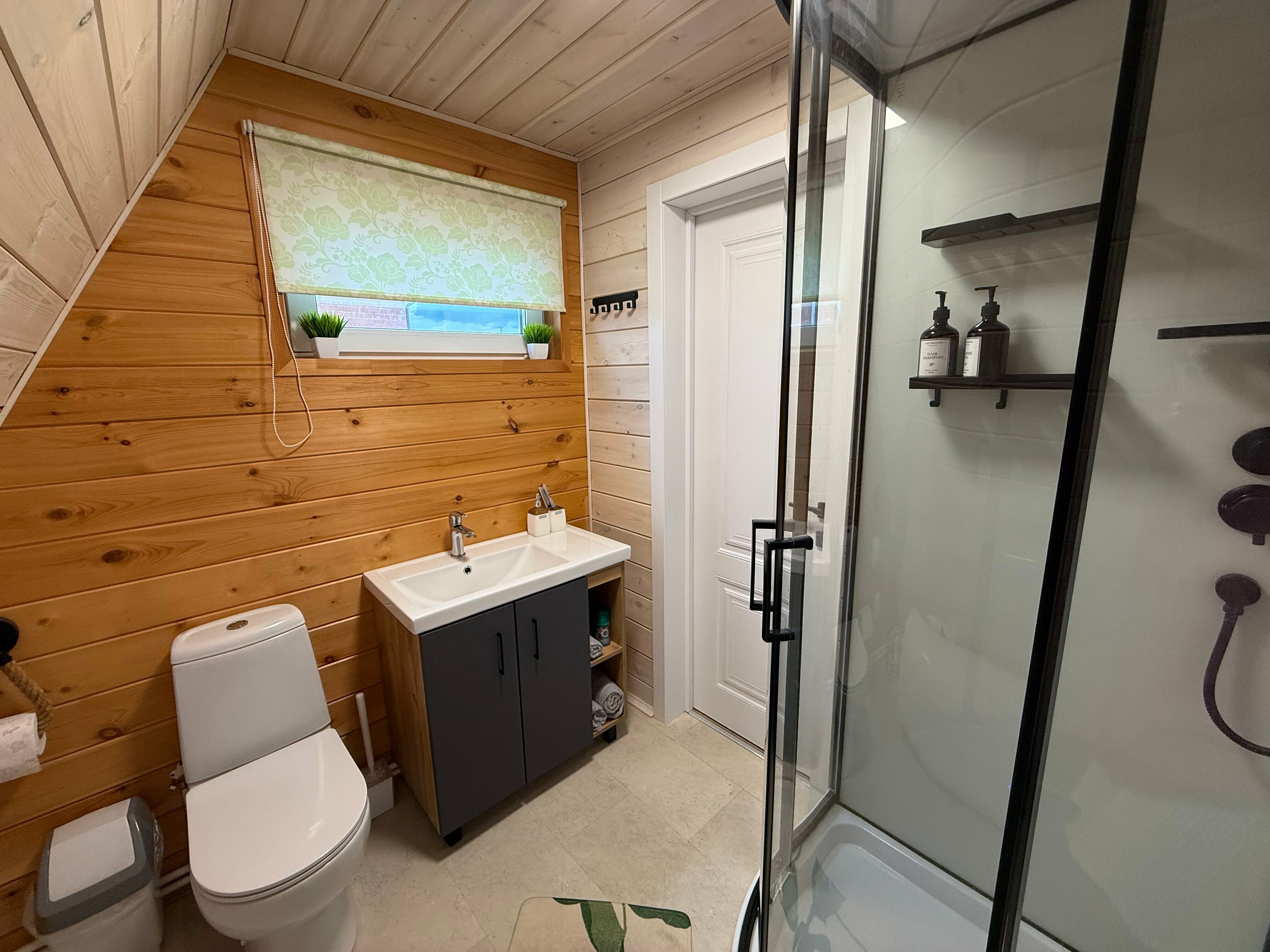 Нелжа-Две Хижины