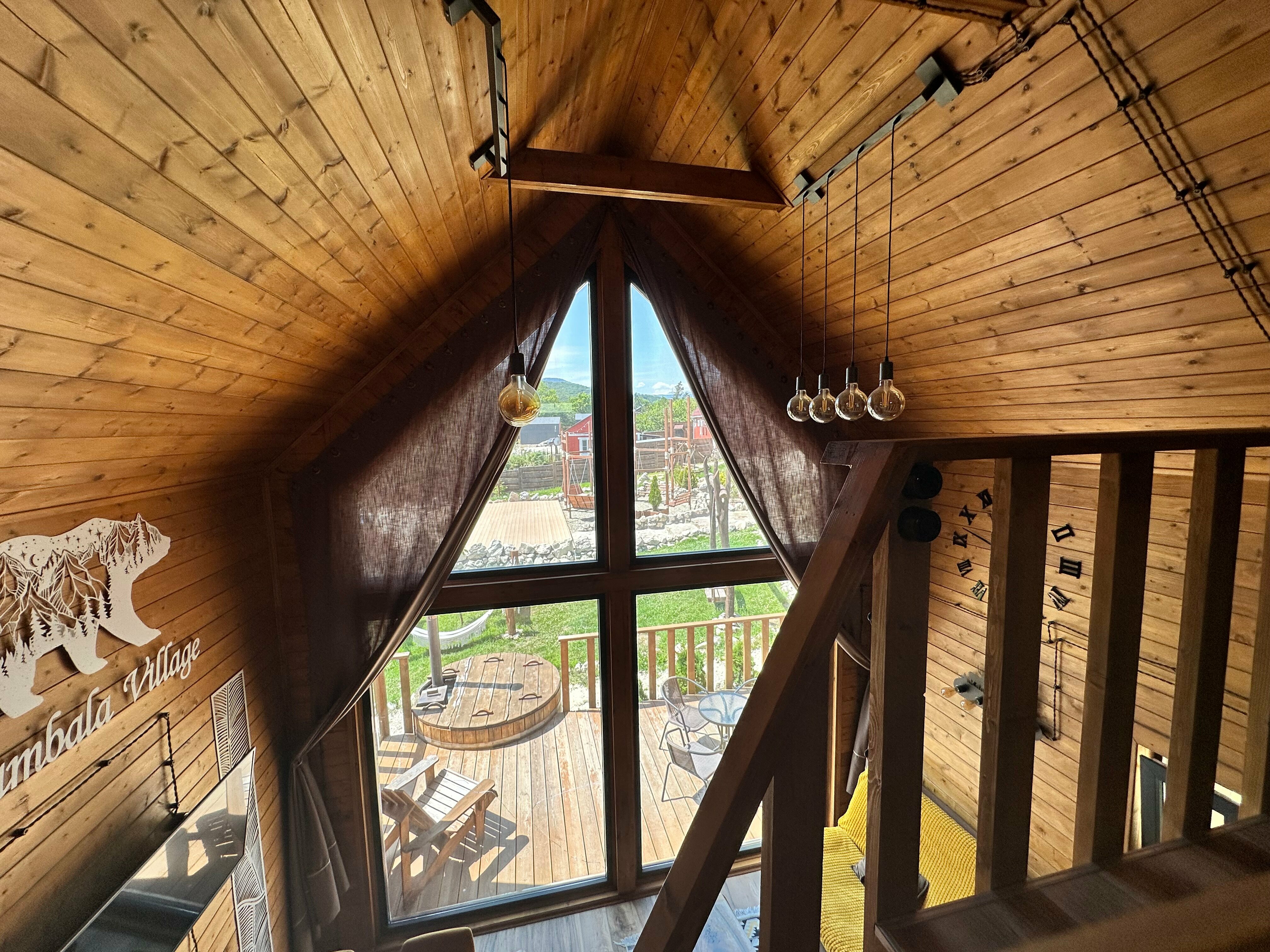 Барнхаус с видом на горы