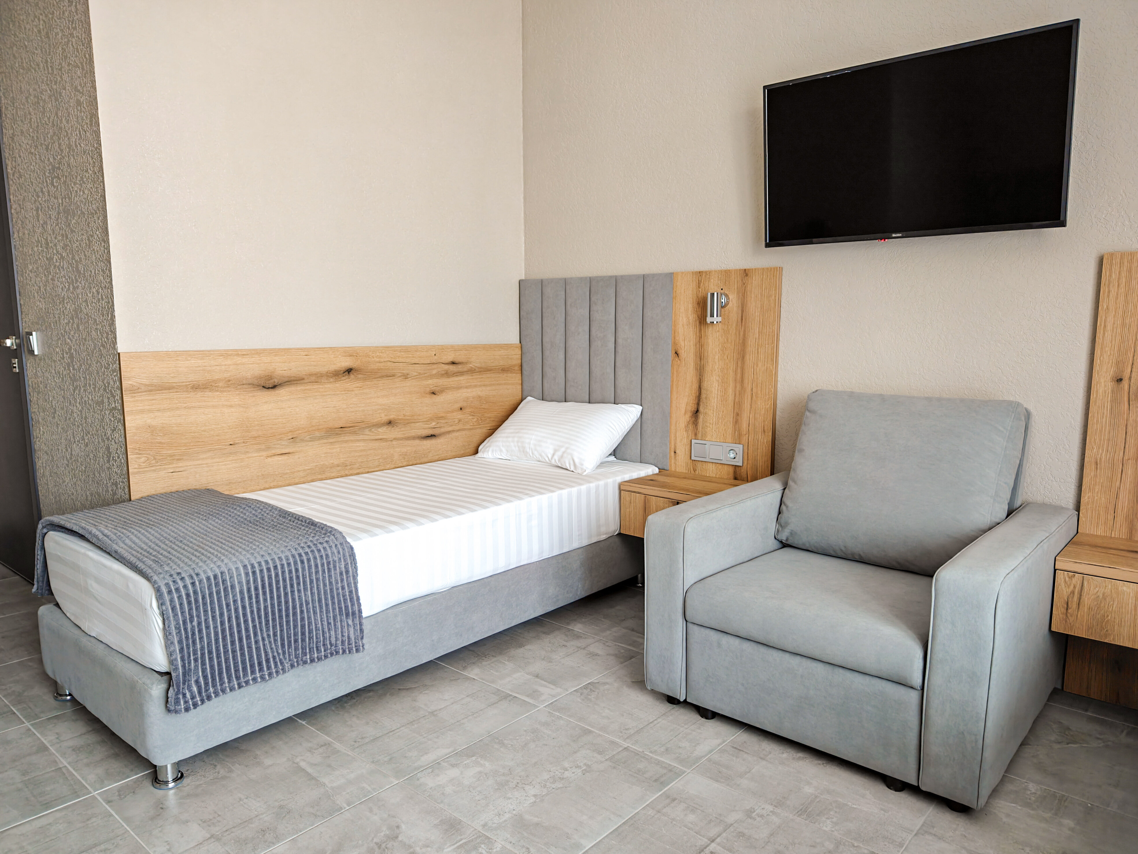 Семейный номер с балконом