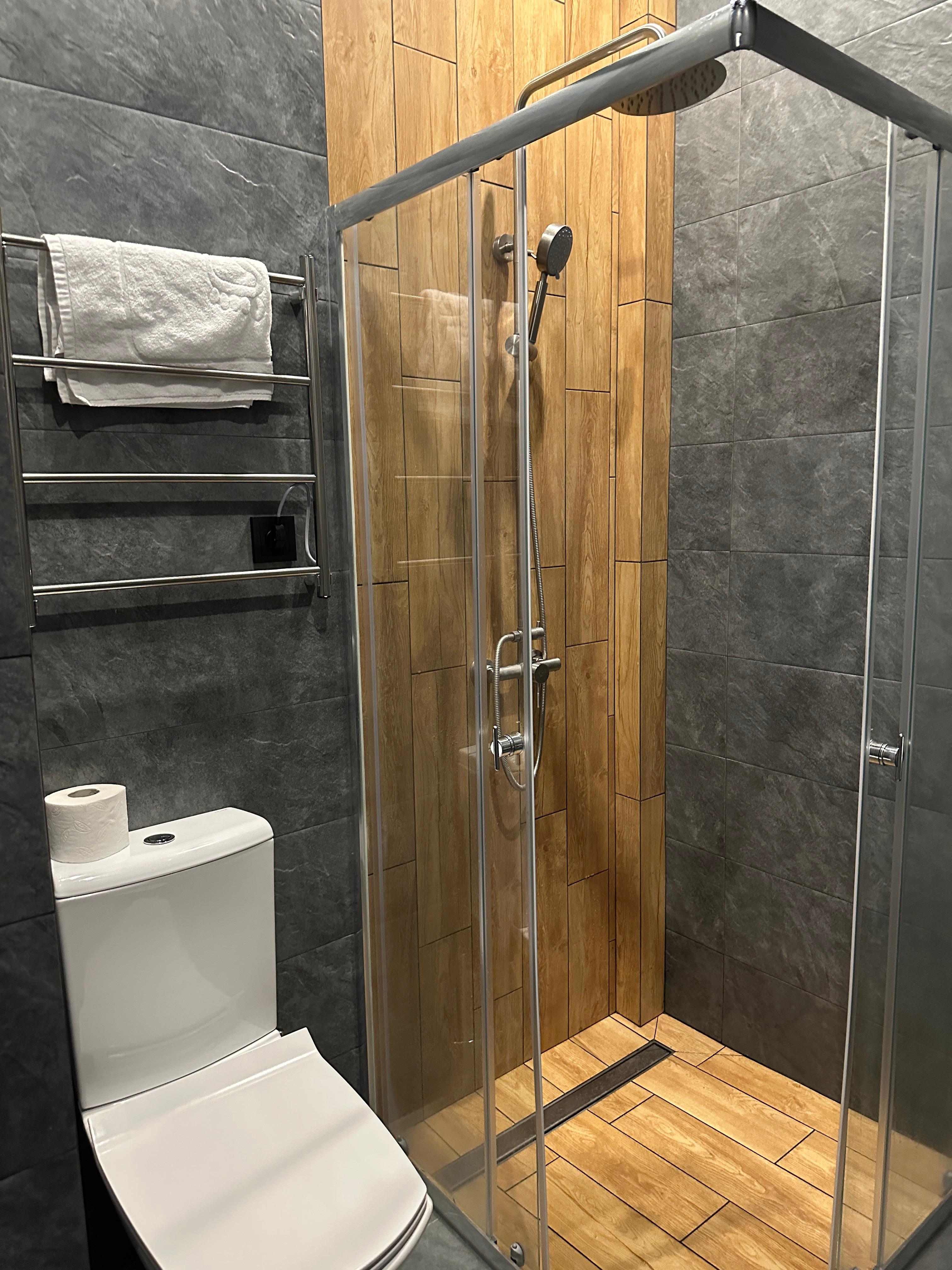 Трехместный номер с балконом