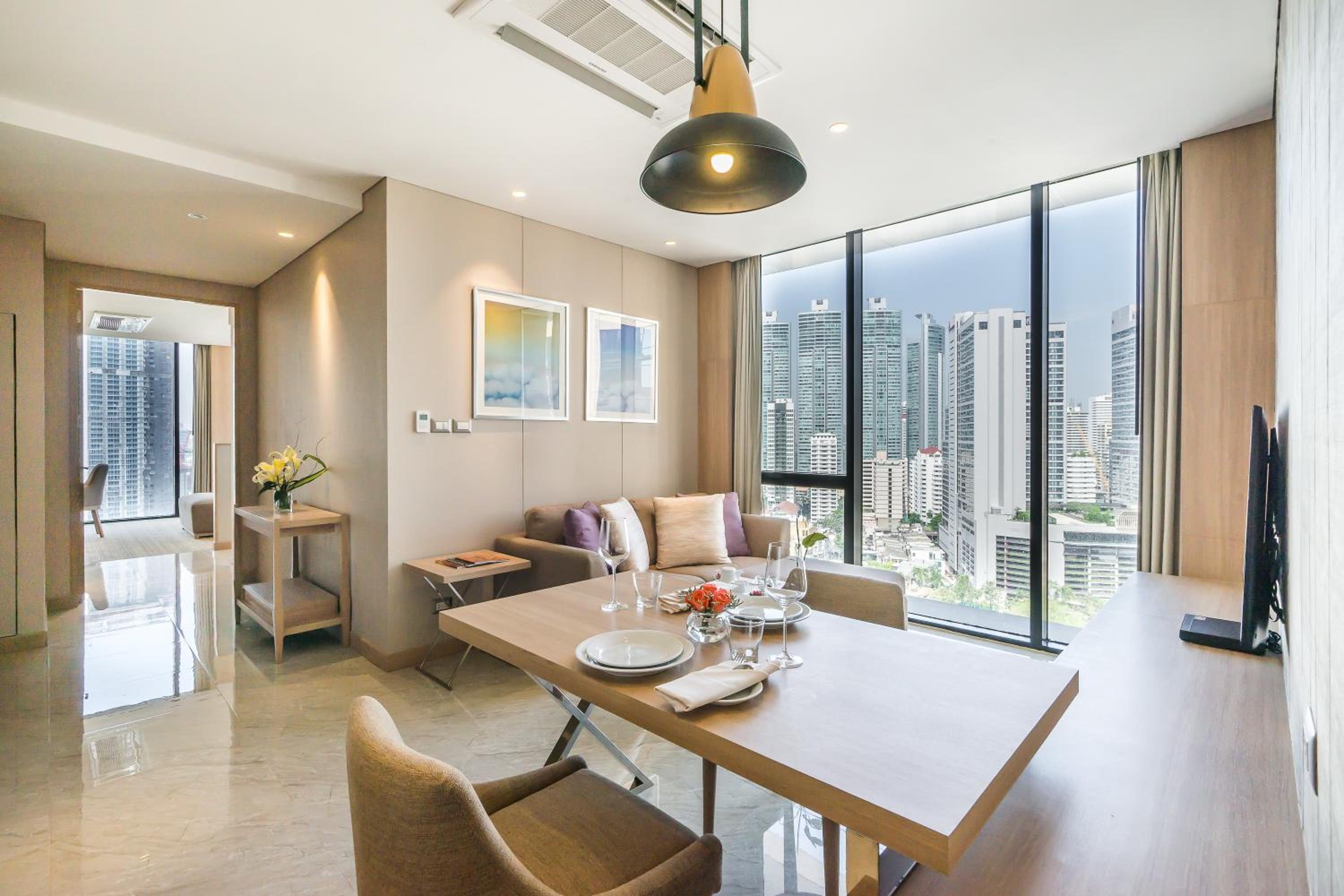 SkyView Executive Suite