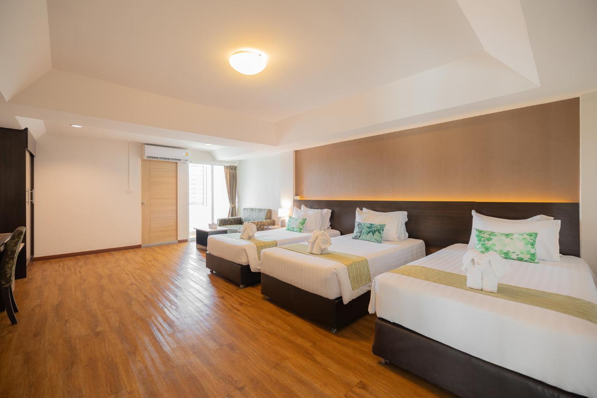 Superior Triple Room