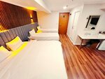 Duplex Quadruple Room в Naila