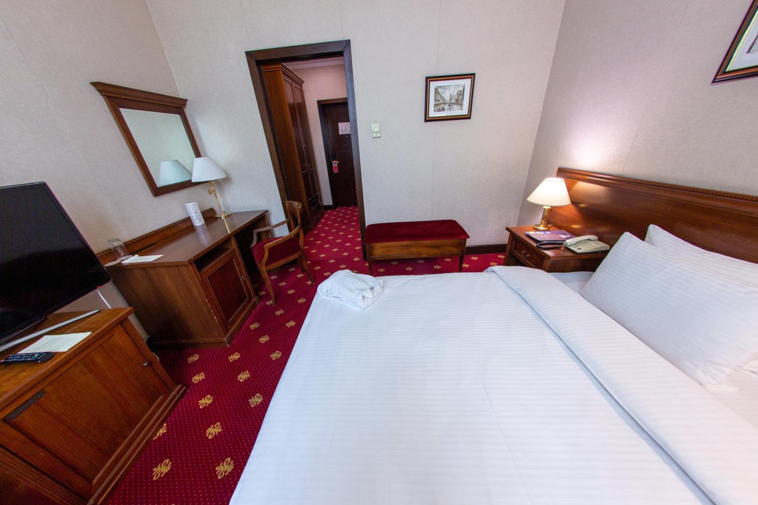 Standard Single Room