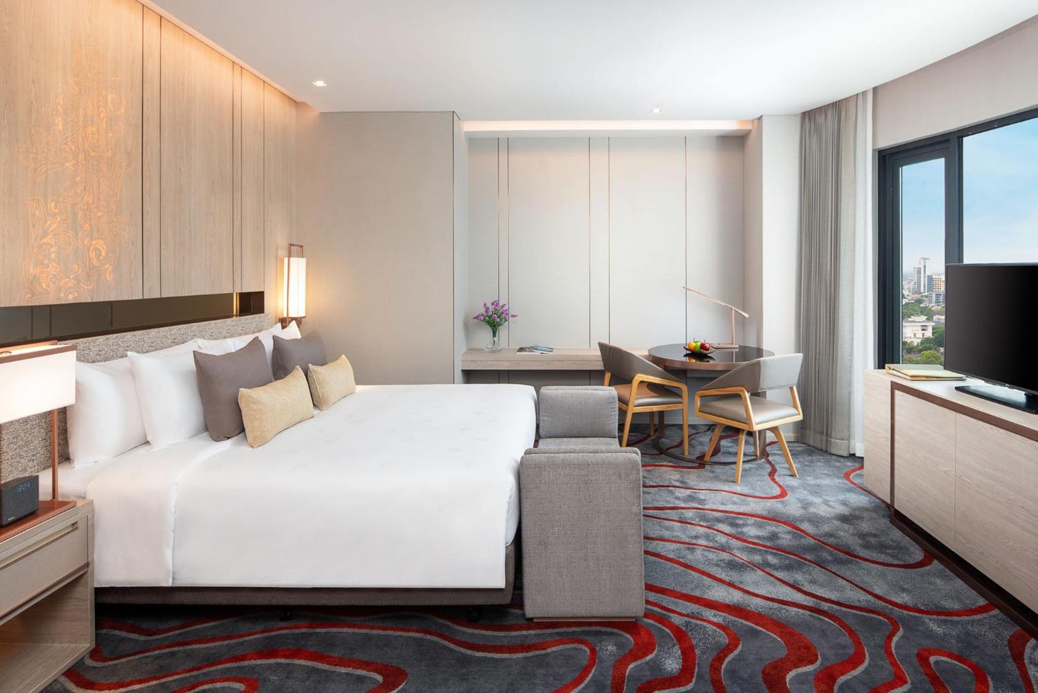 Premier King Room