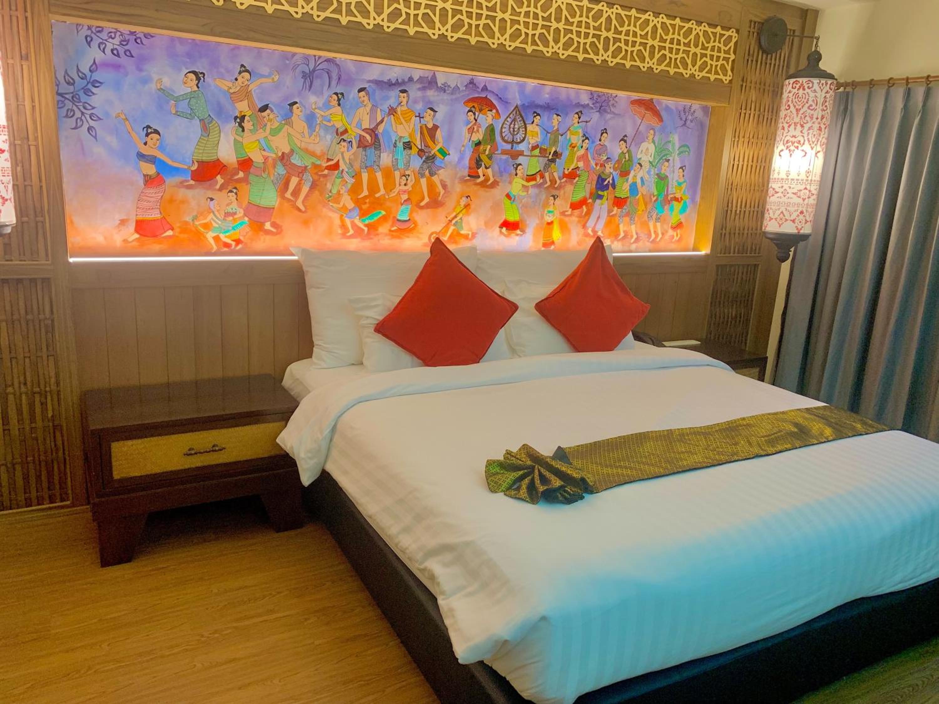 Grand Lanna King Room