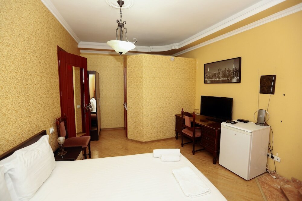 Superior Double Room, Fireplace
