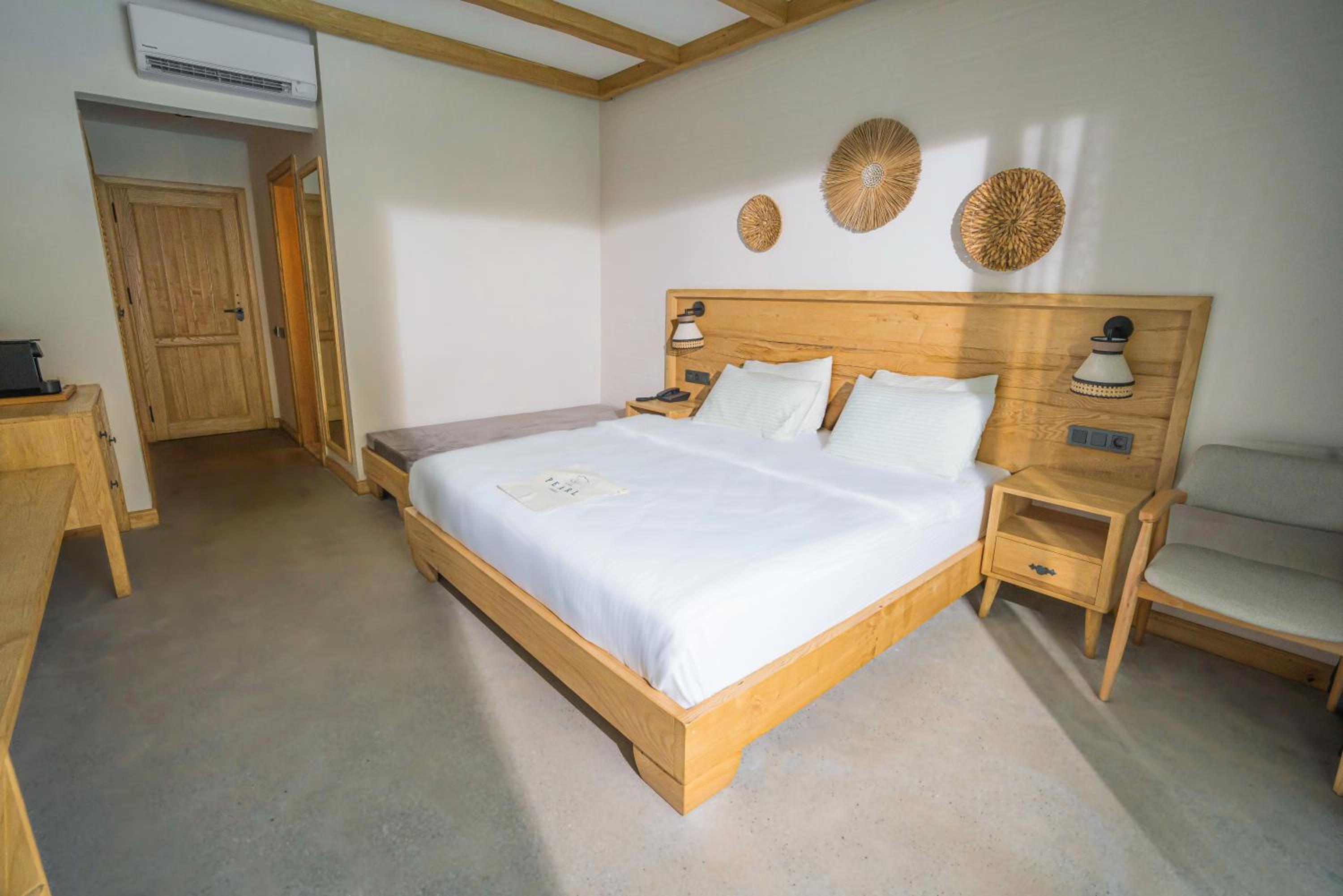 Double Room with Swimming Pool Access