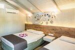 Standard Quadruple Room в Leda Beach Hotel