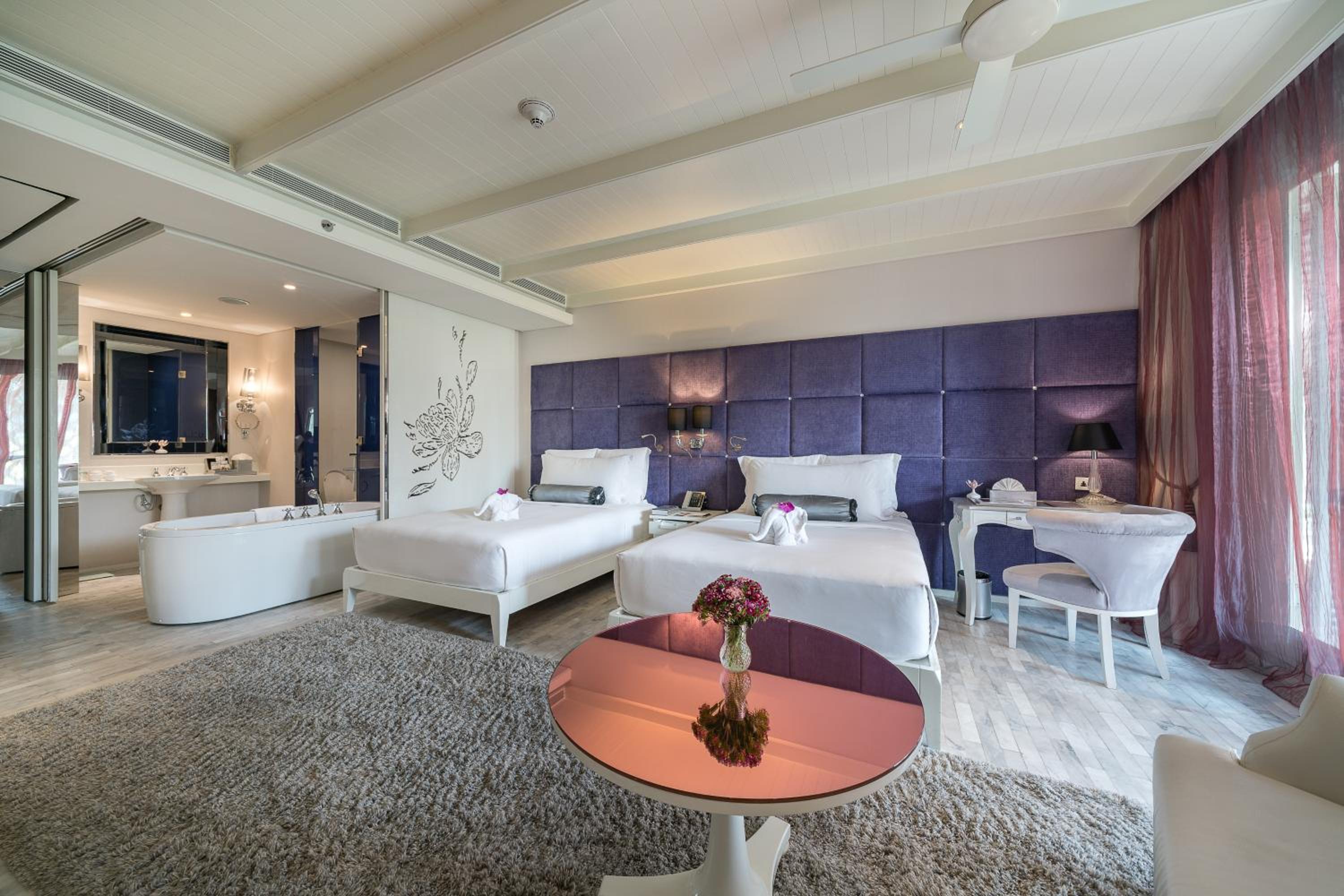 Premier Deluxe Double or Twin Room