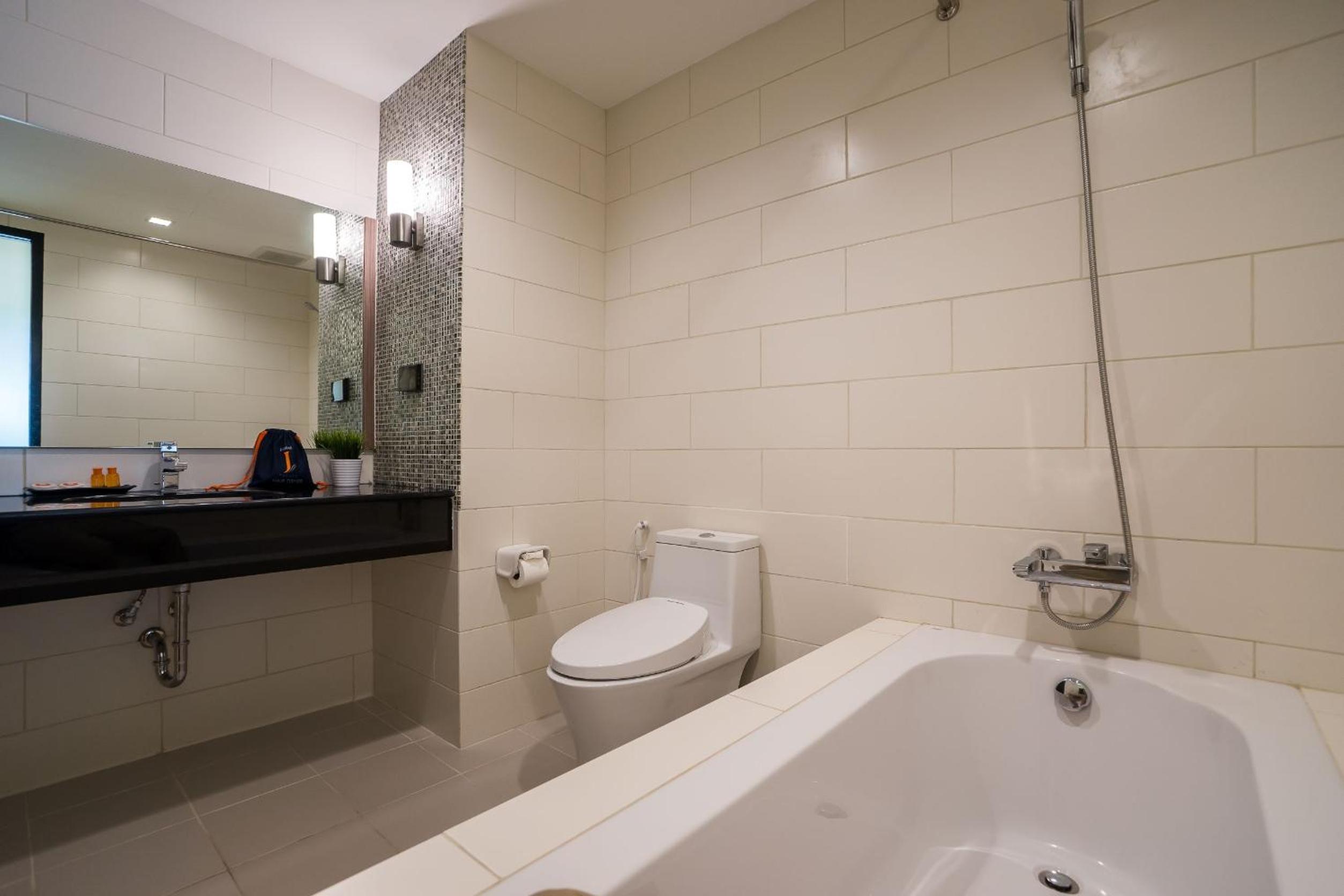 Deluxe City View King