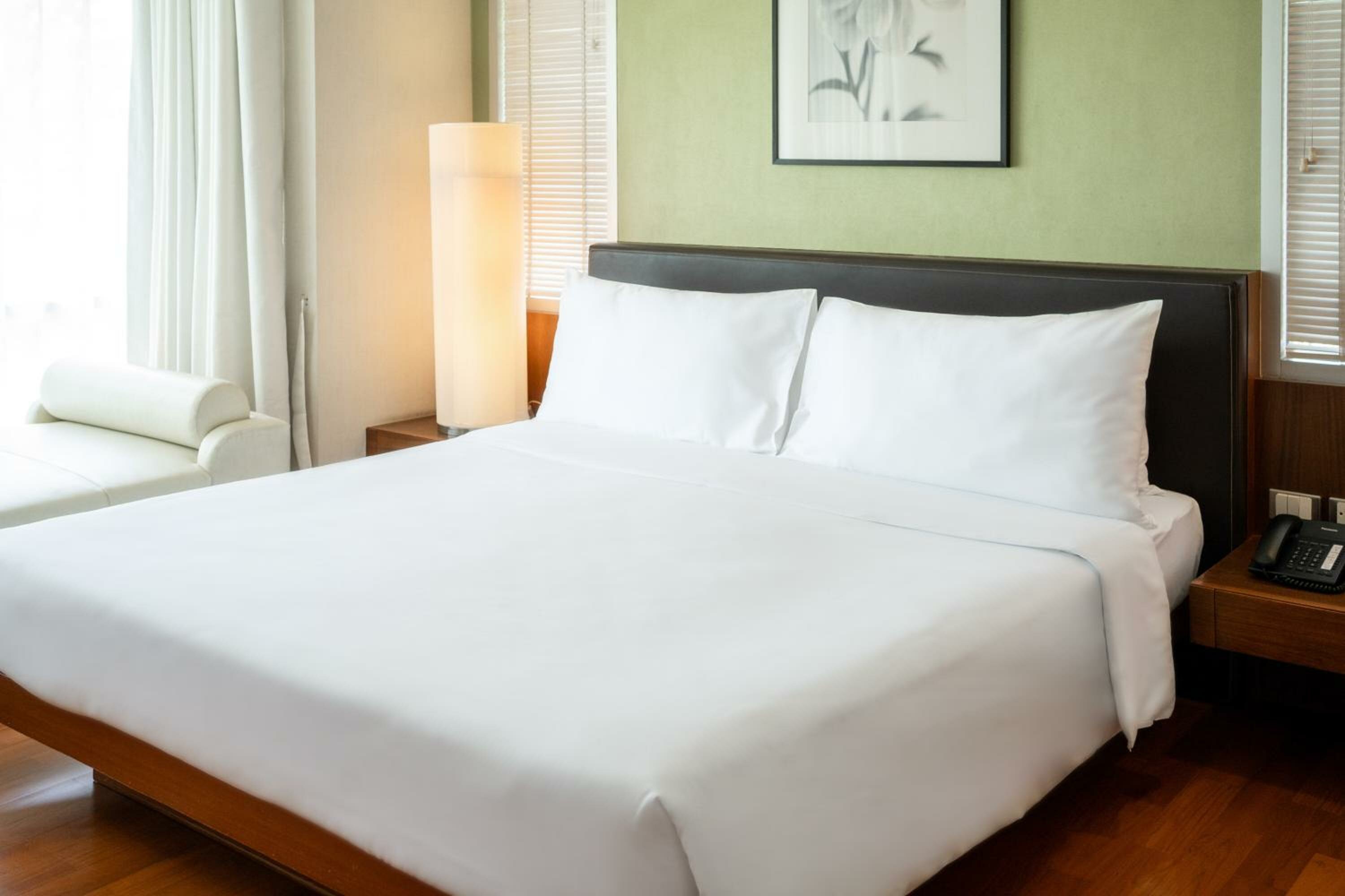 Superior 2 Bedroom Suite (Double King Bed)