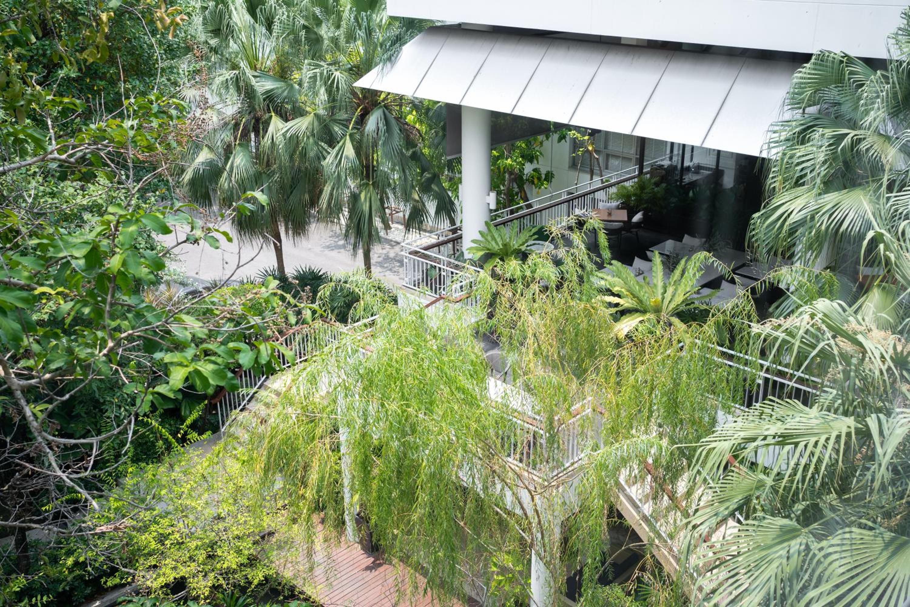 Superior 2 Bedroom Suite (Double King Bed)