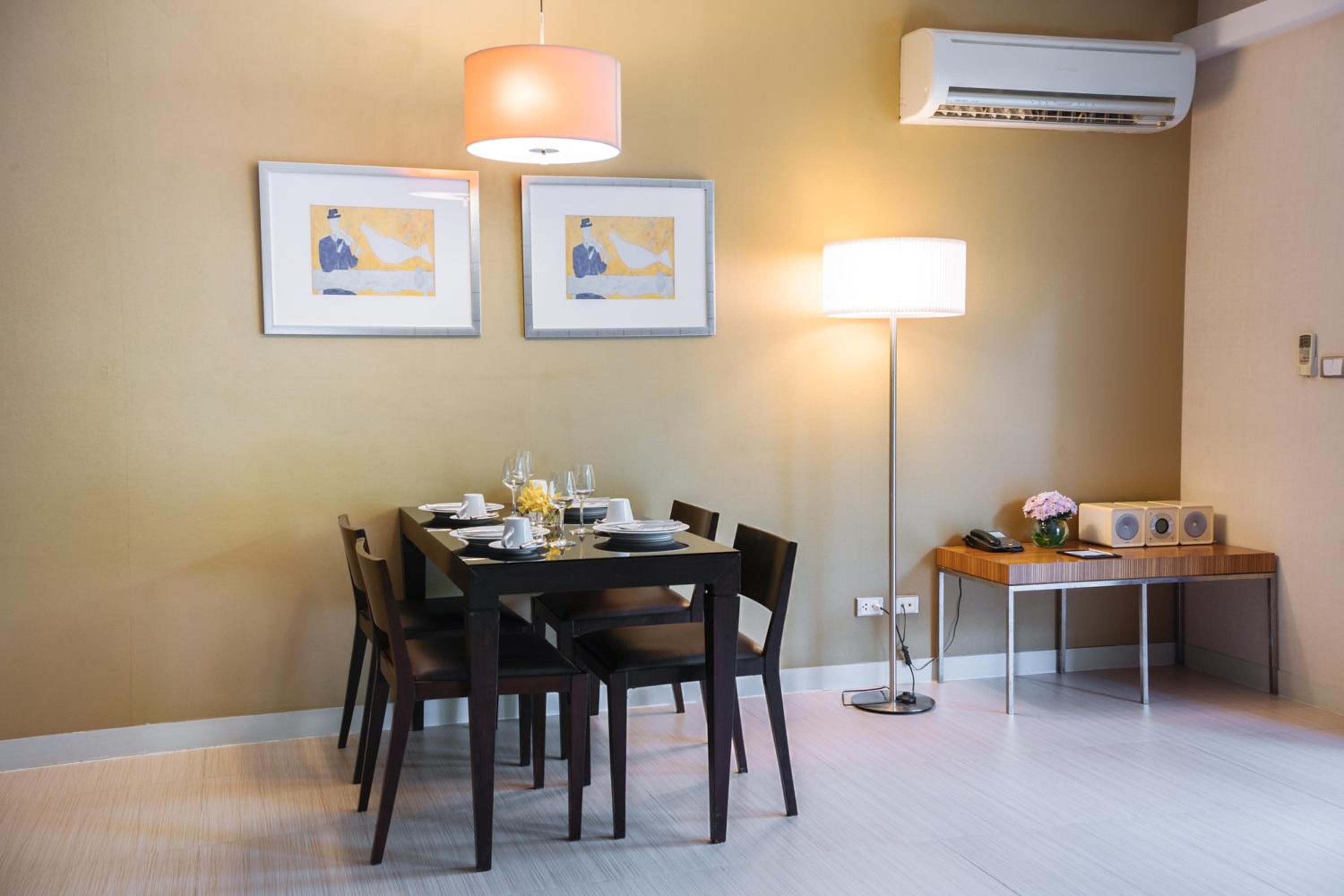 Deluxe 2 Bedroom Suite