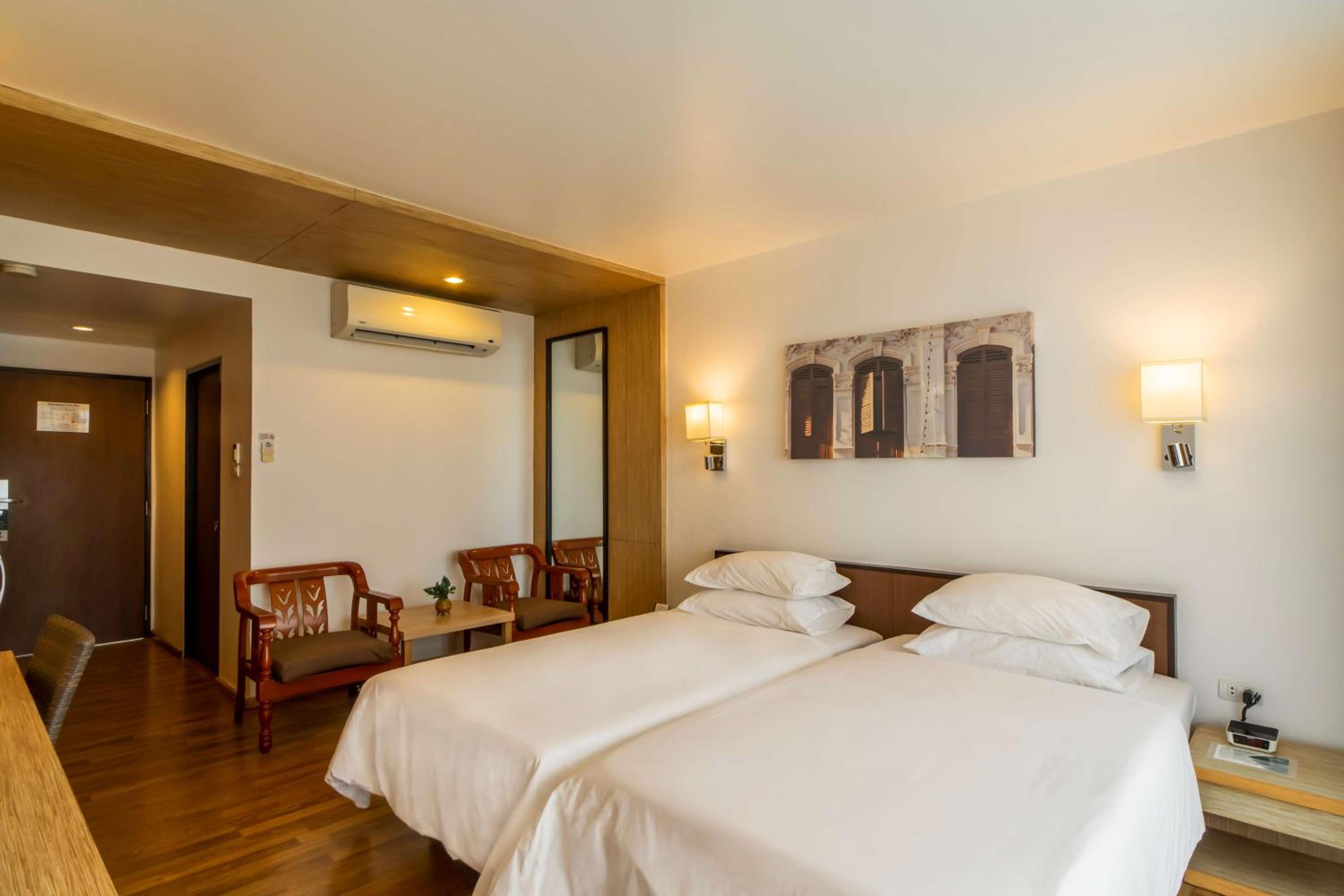 Deluxe Twin Room with Ocean View  
