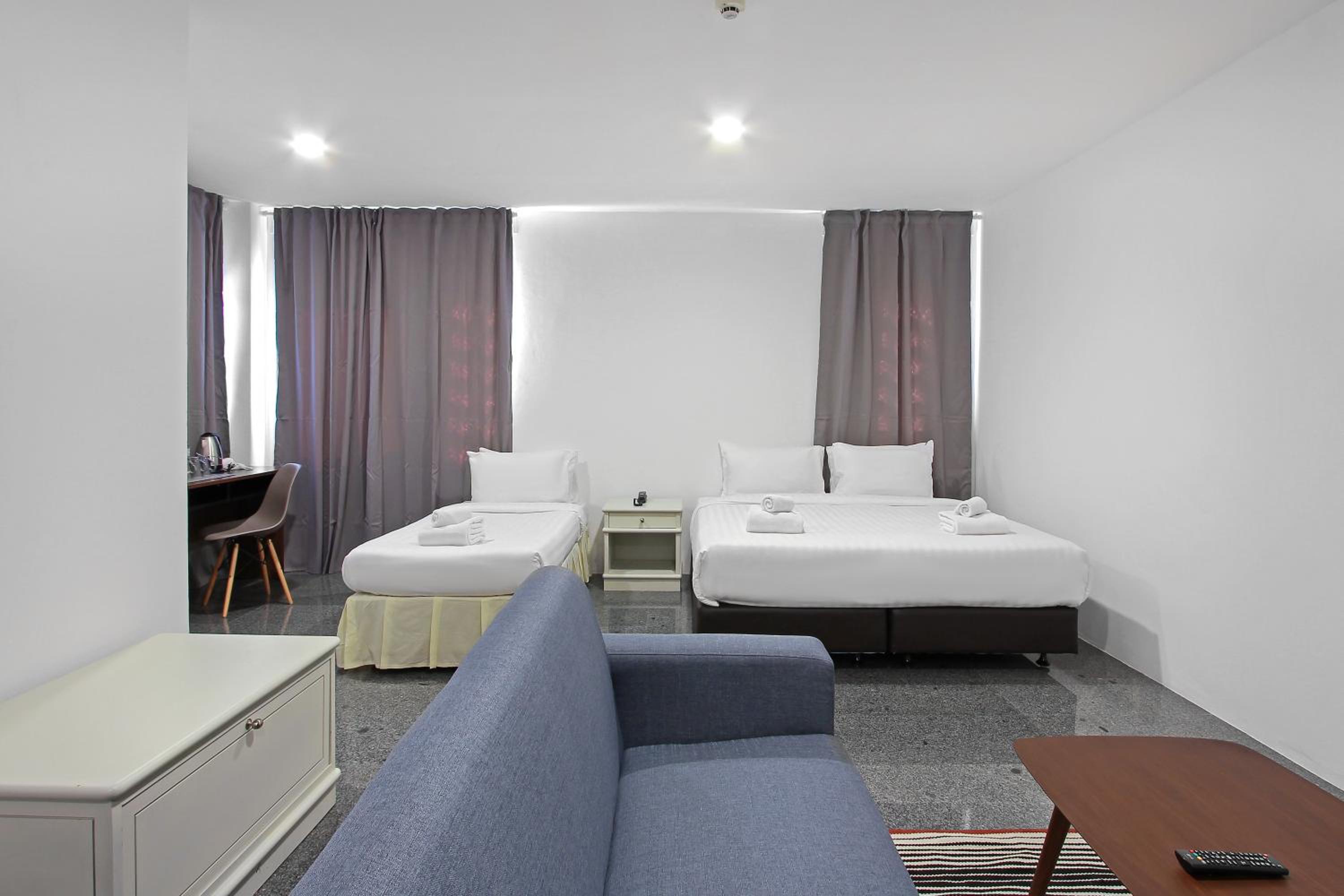 Premier Triple Room