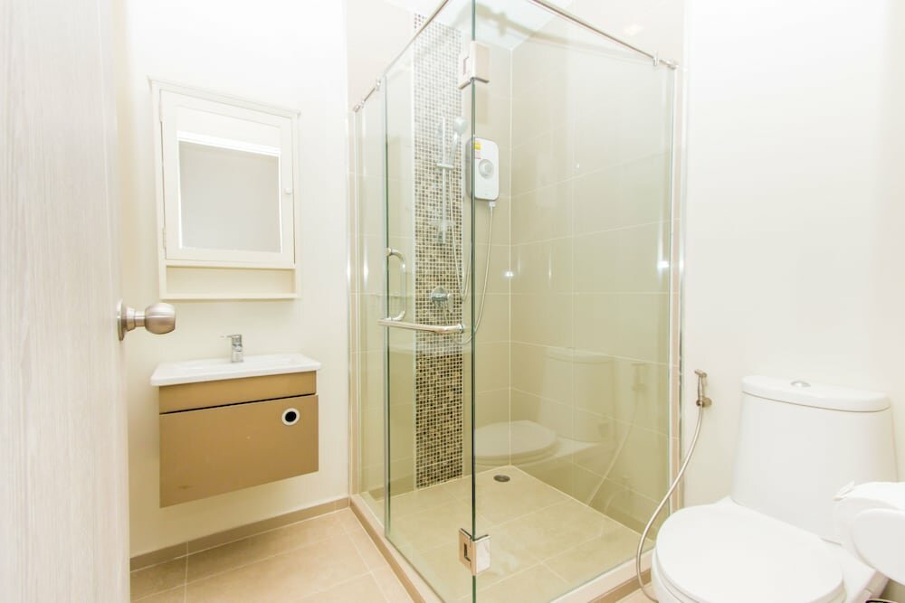 2 Bedrooms Sea View