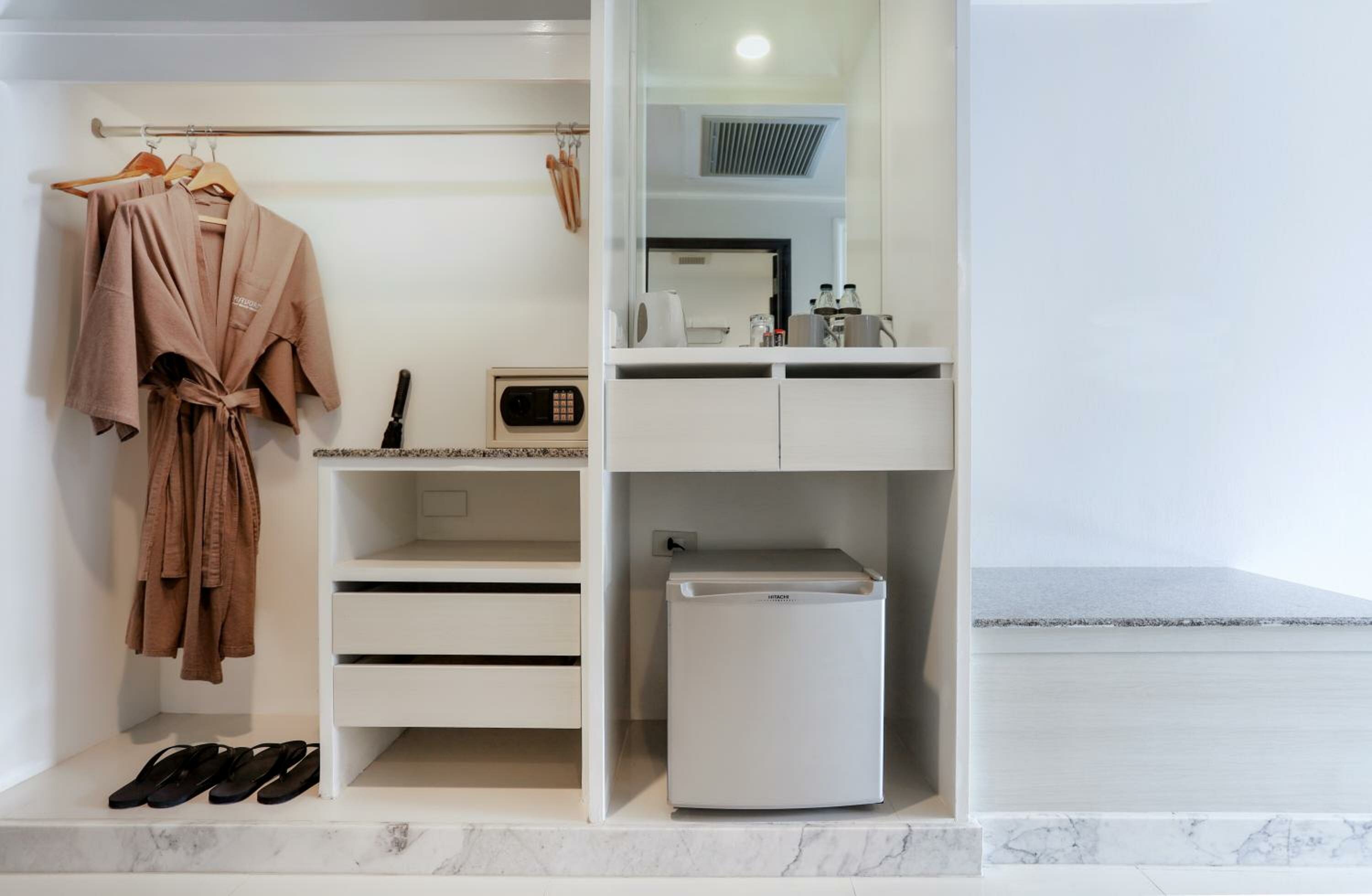 Family Fun Deluxe Terrace