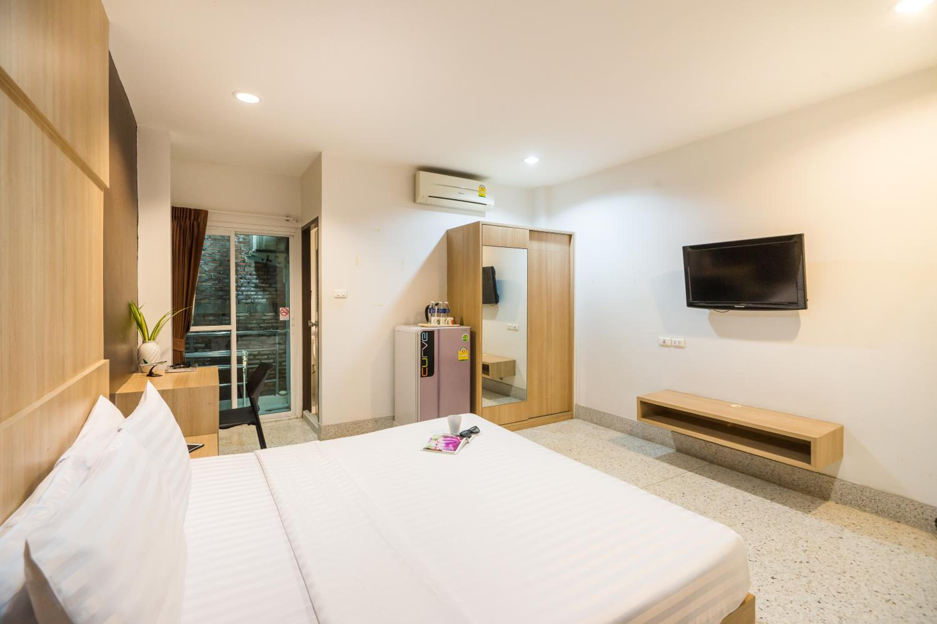 Standard Triple Room without a Window