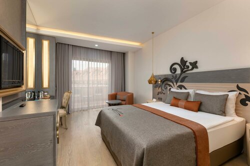Family Room в Kirman Belazur Resort & SPA