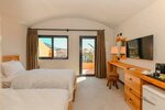 Twin Room With Pool View в Unsal Hotel 