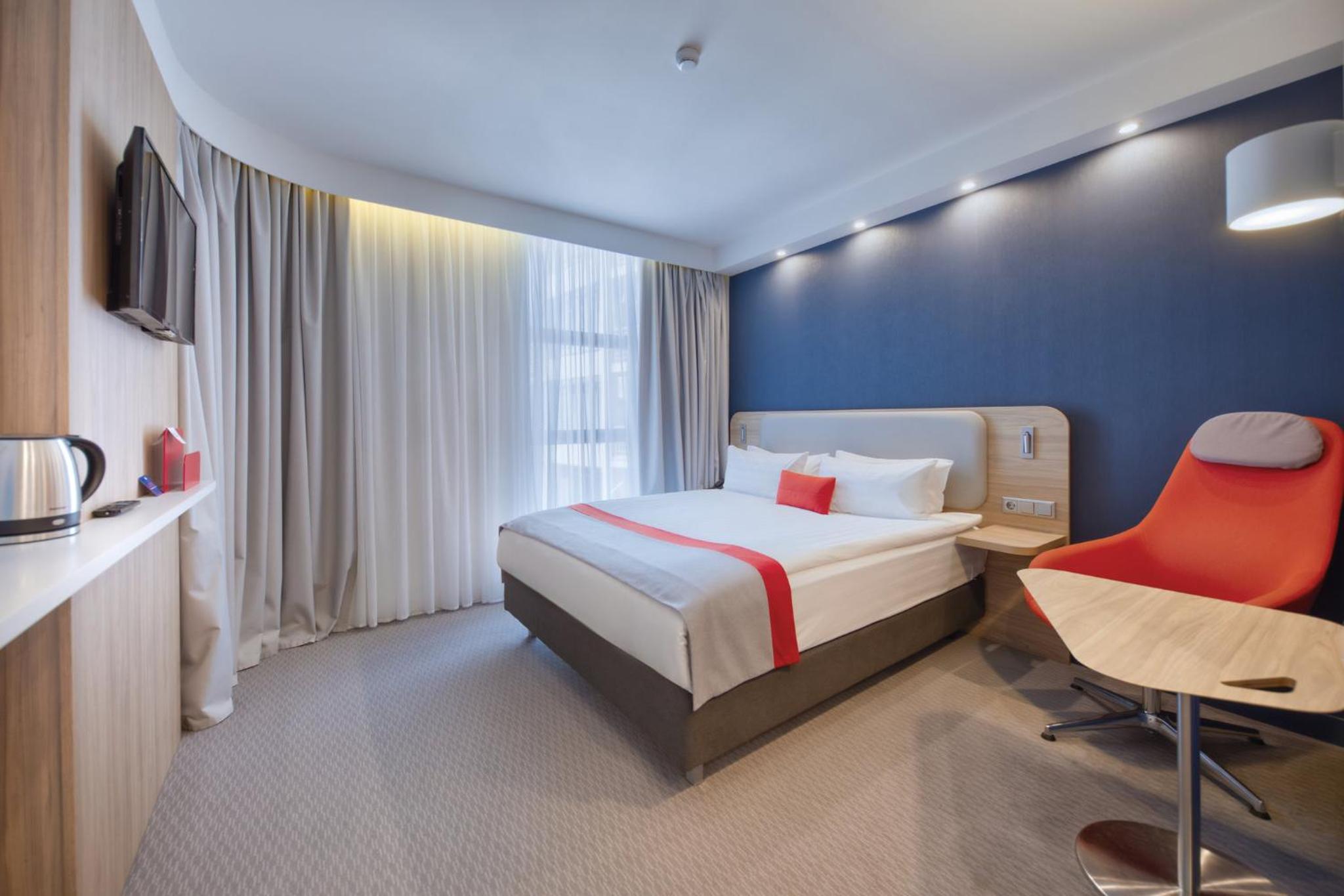 Standard Double Room with Free Breakfast