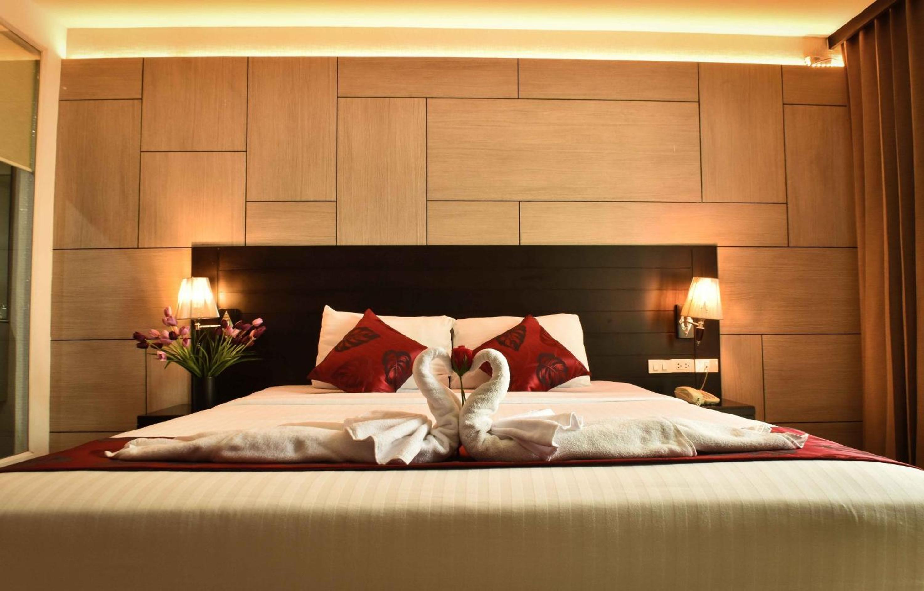 Deluxe Double or Twin Room