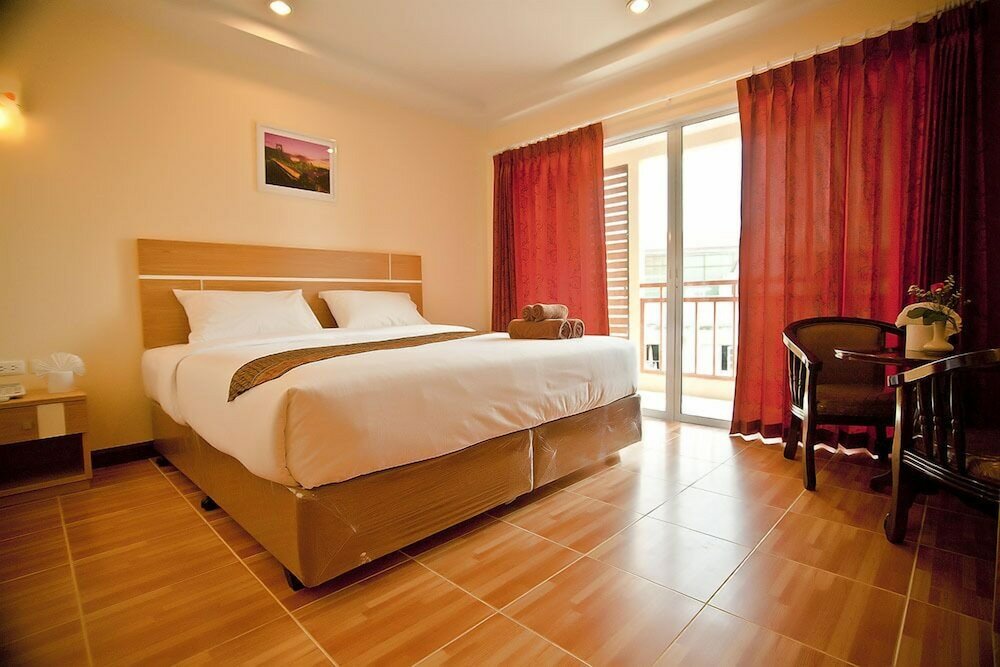 Deluxe Room, Balcony