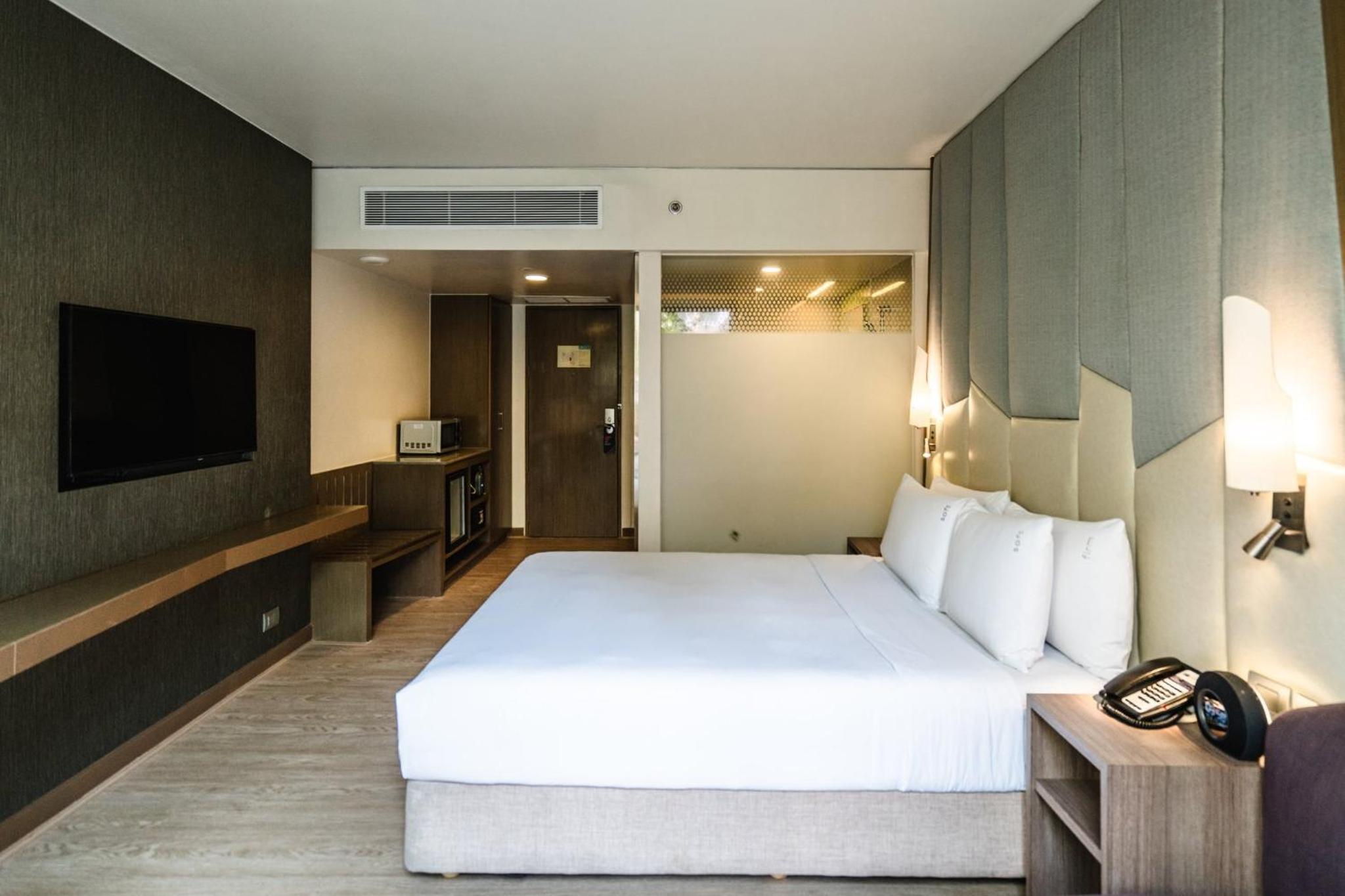 Standard Room with Free Breakfast
