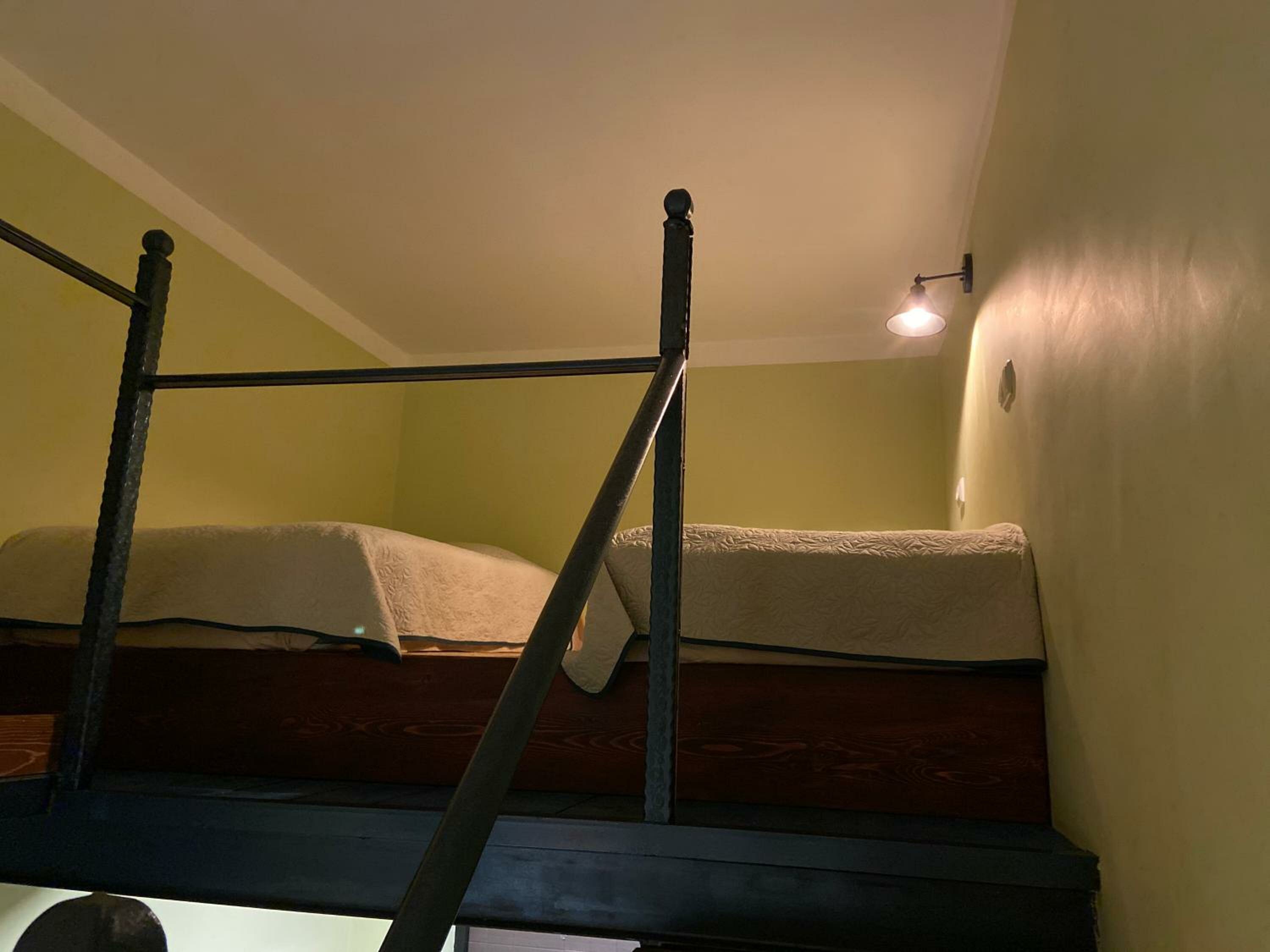 Deluxe Two-Bedroom Apartment with Garden View