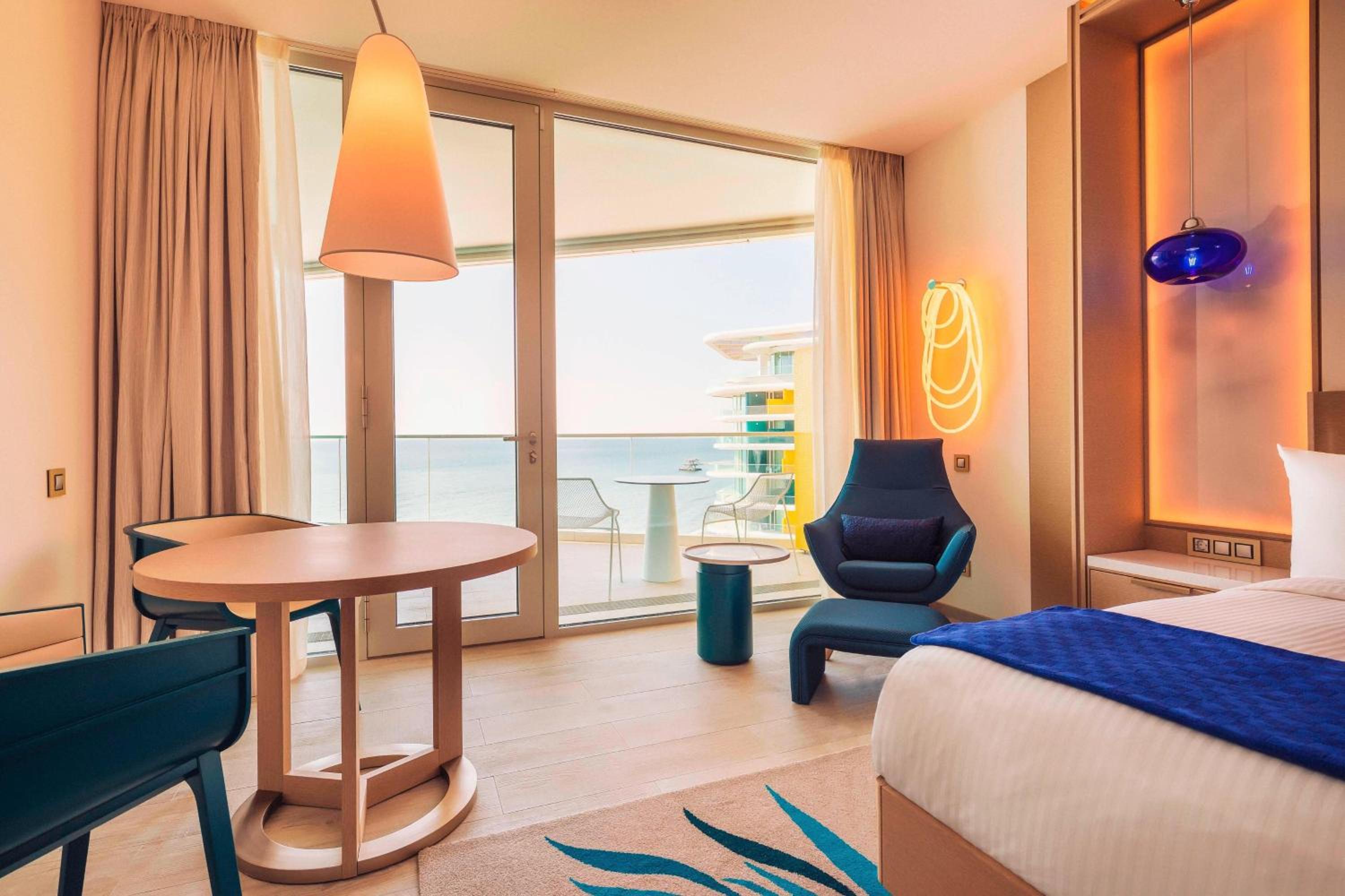 Standard Twin Room with Balcony