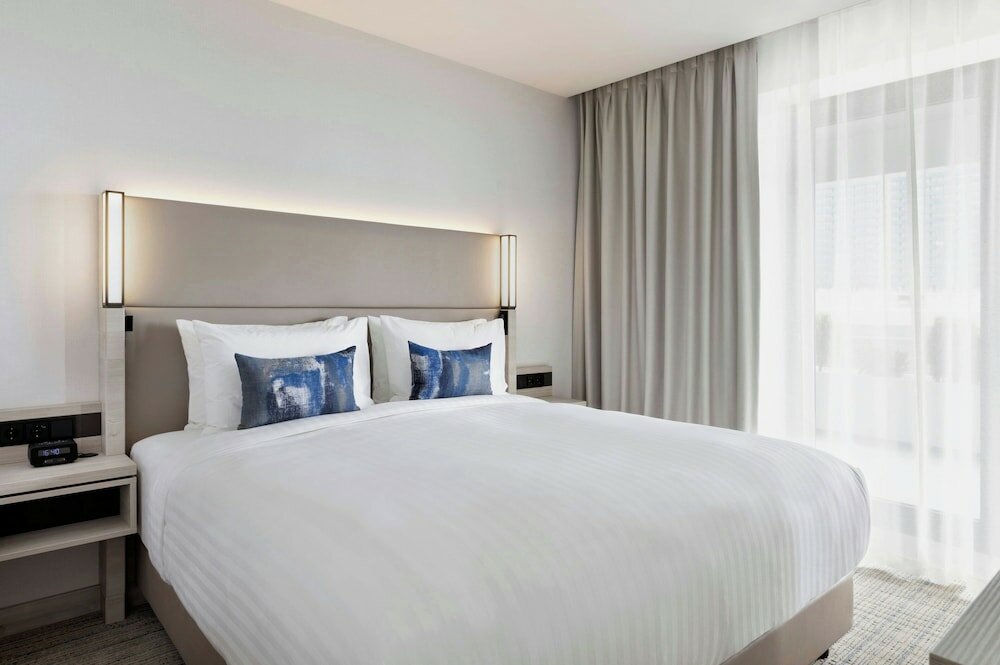 Junior Suite, 1 King Bed