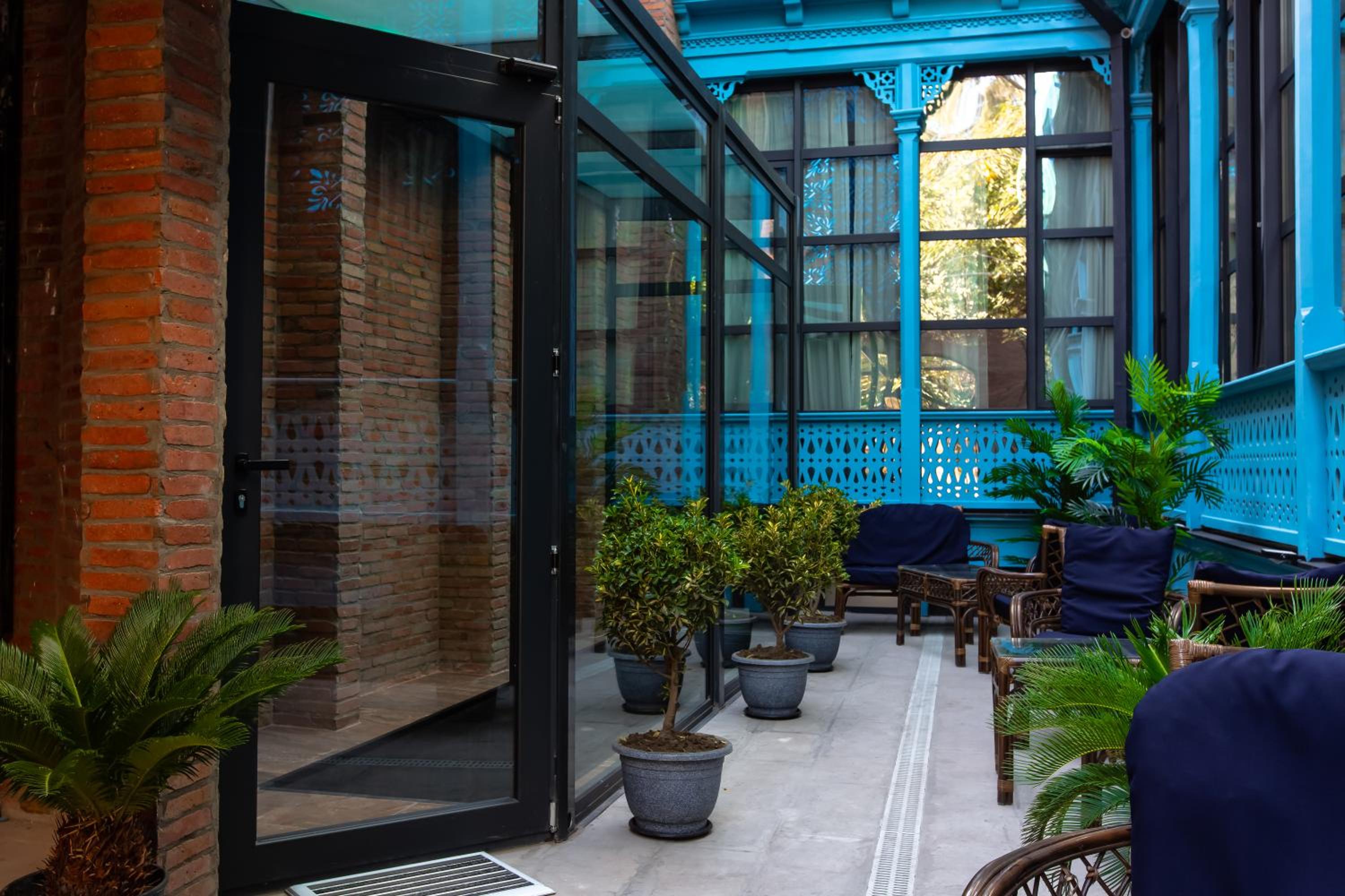 Double or Twin Room with Extra Bed