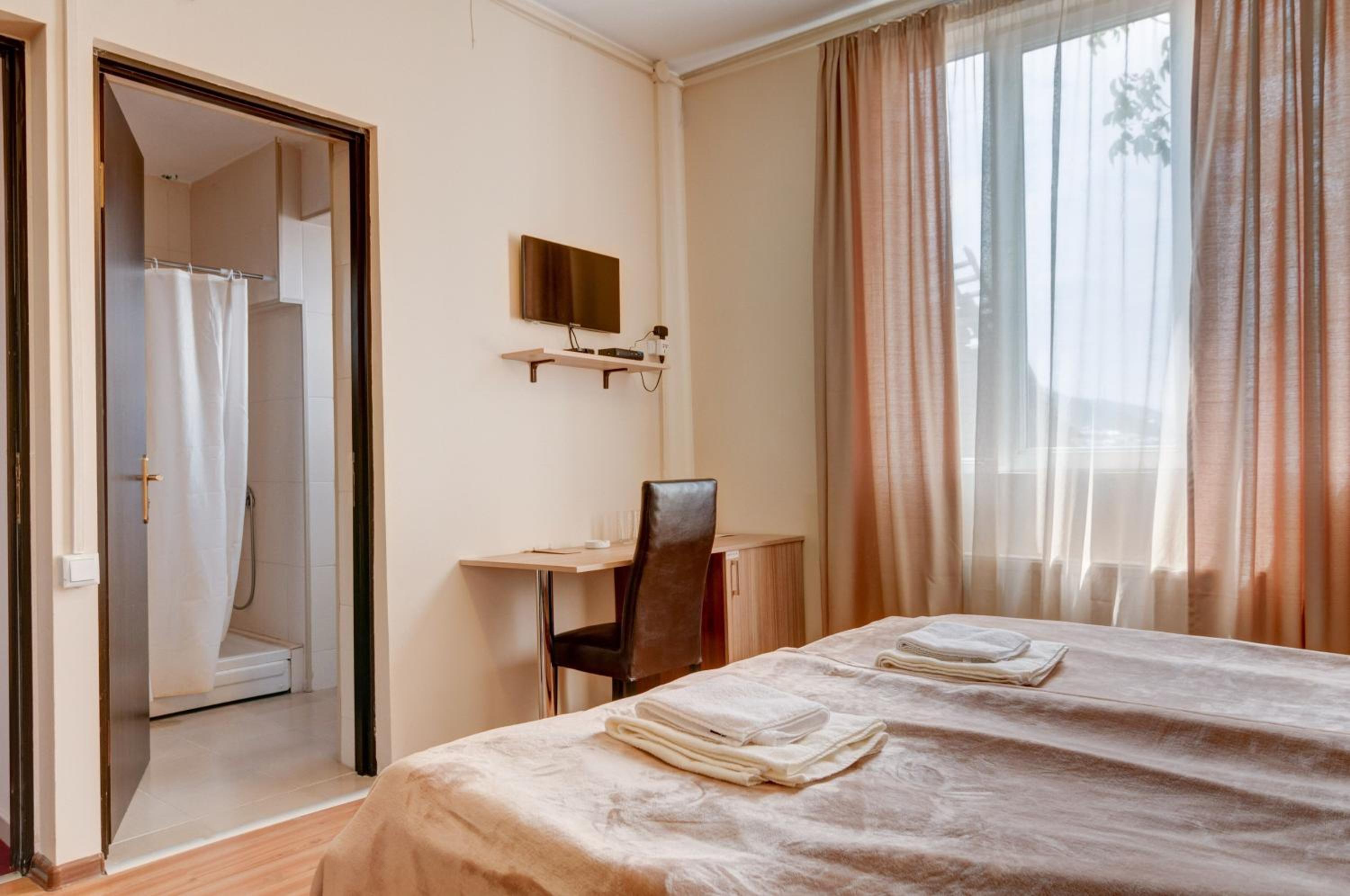 Standard Family Room