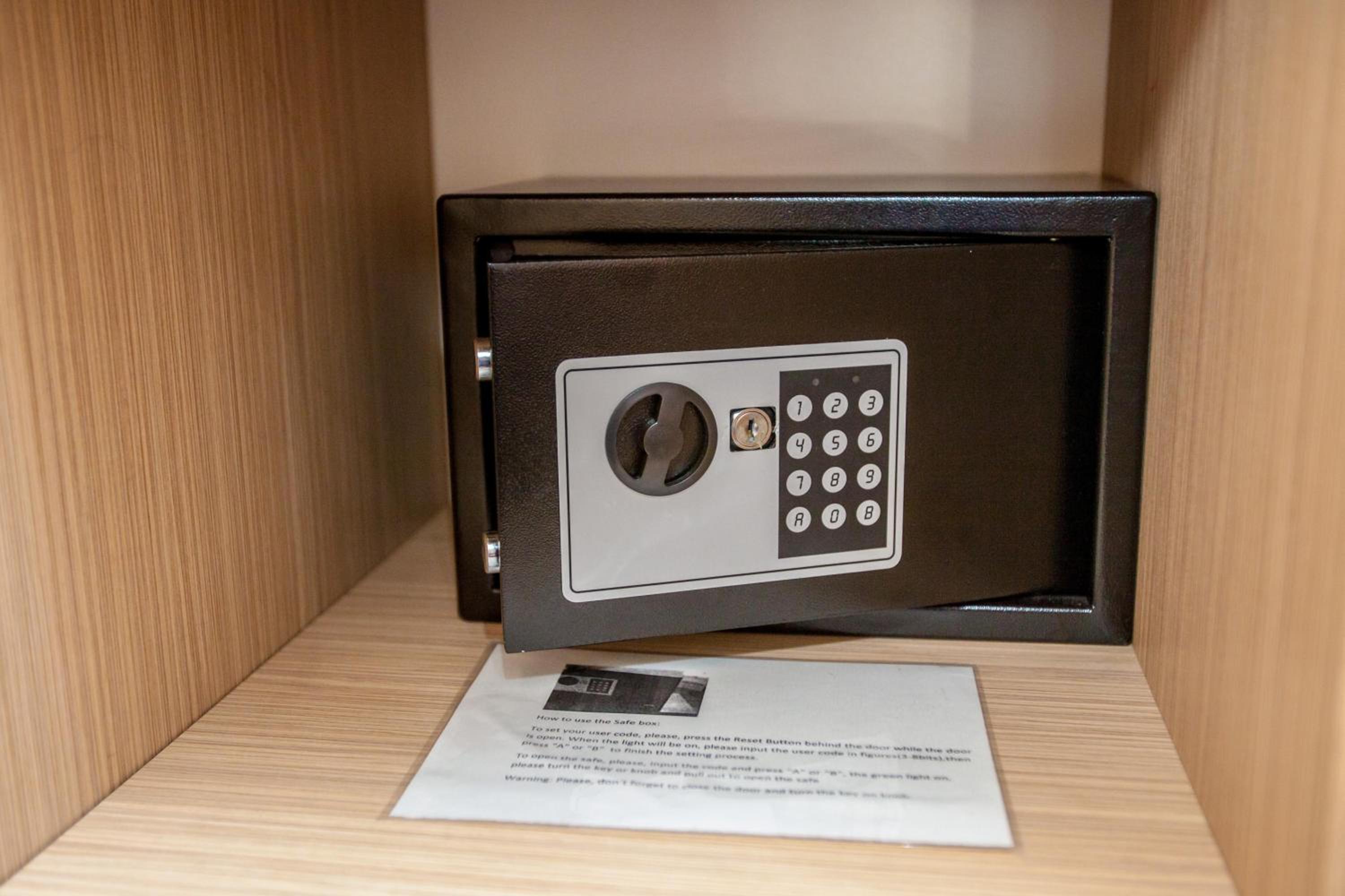 Standard Single Room