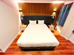 Deluxe Queen Room в Naila