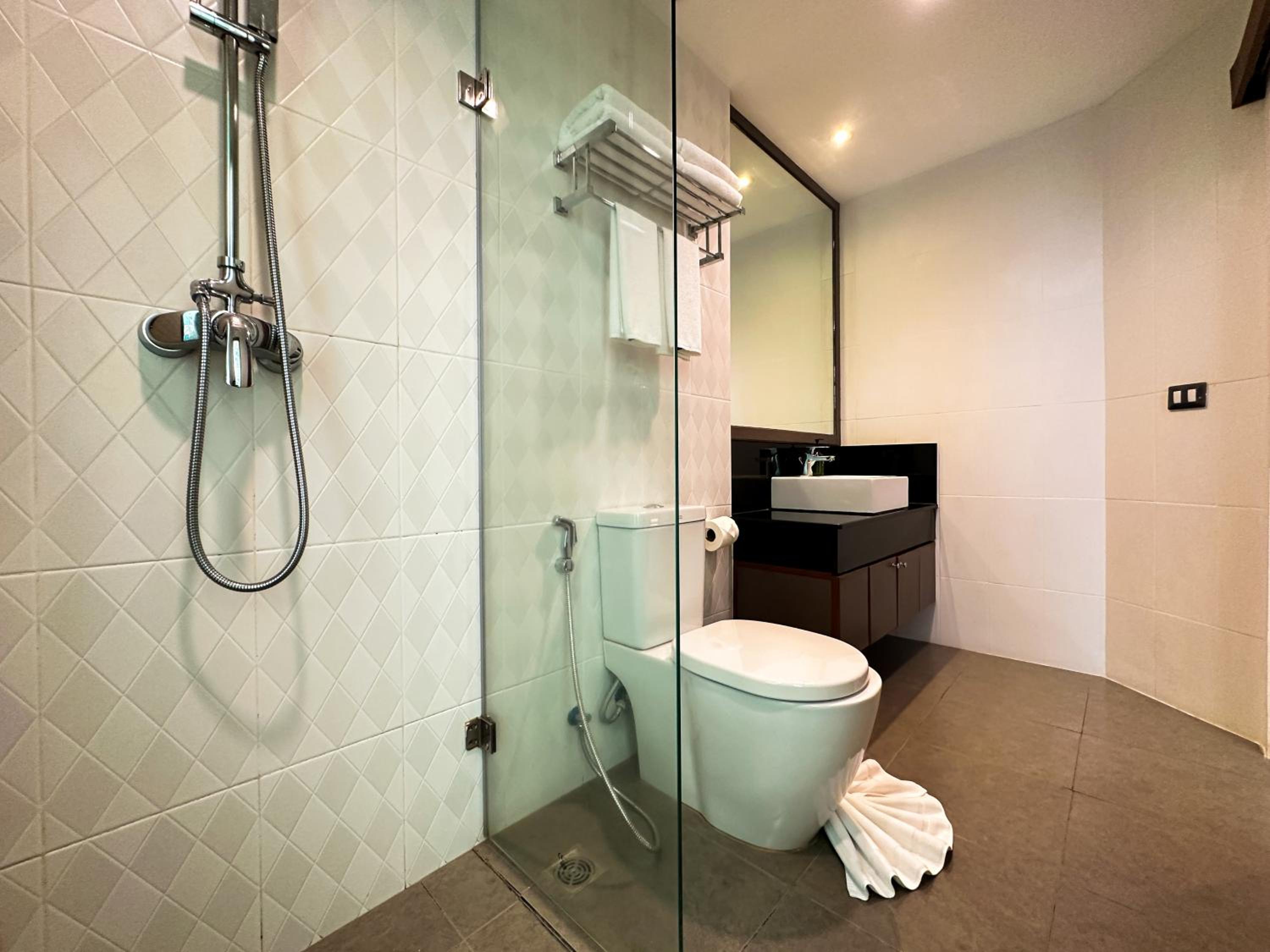 Deluxe Balcony Twin Room