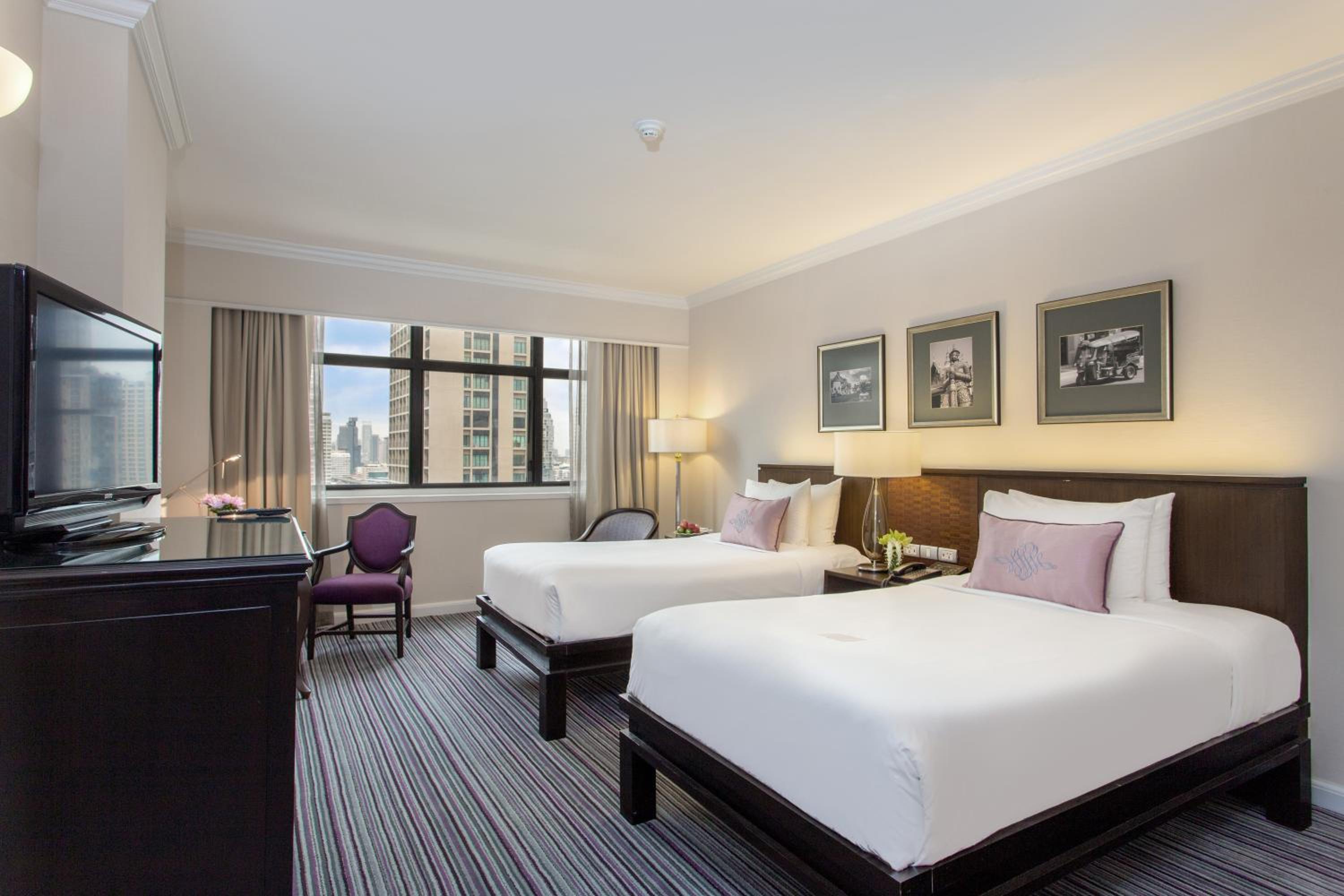 Premier 2 Connecting Room