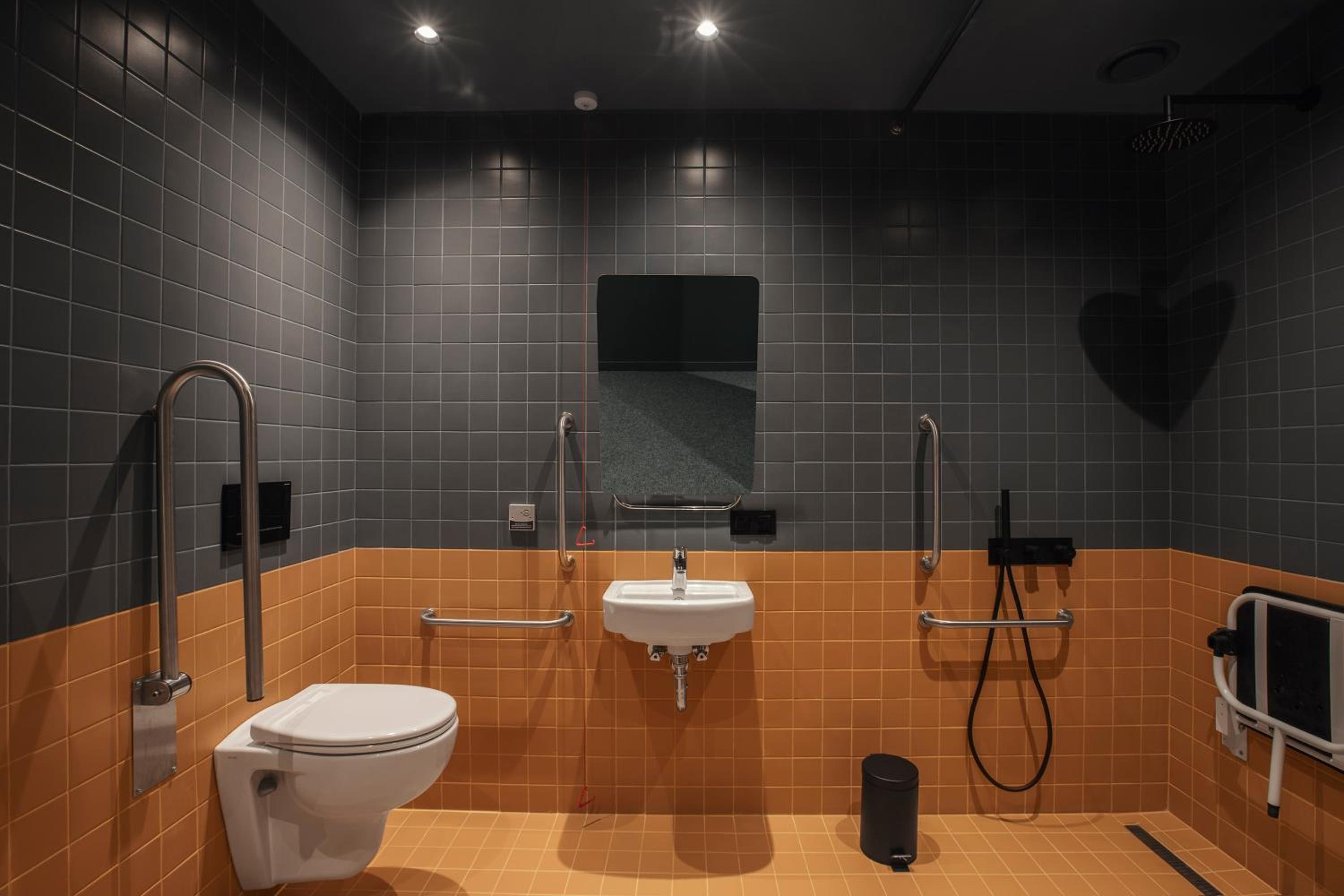 Twin Room - Disability Access