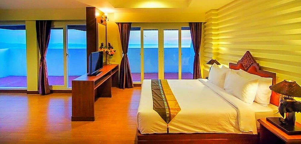 Heritage Sky Beach Suite