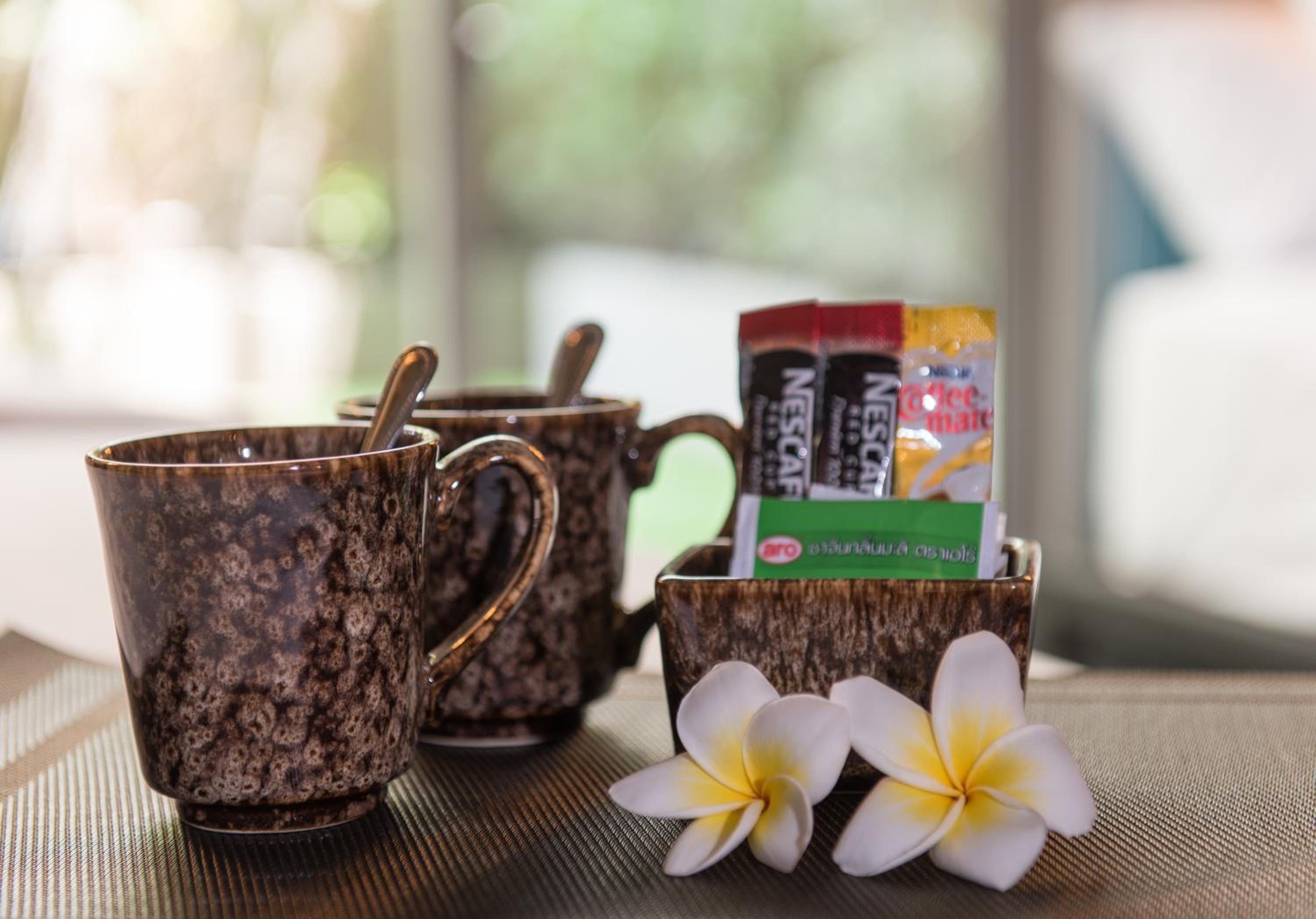 Family Room with Garden View