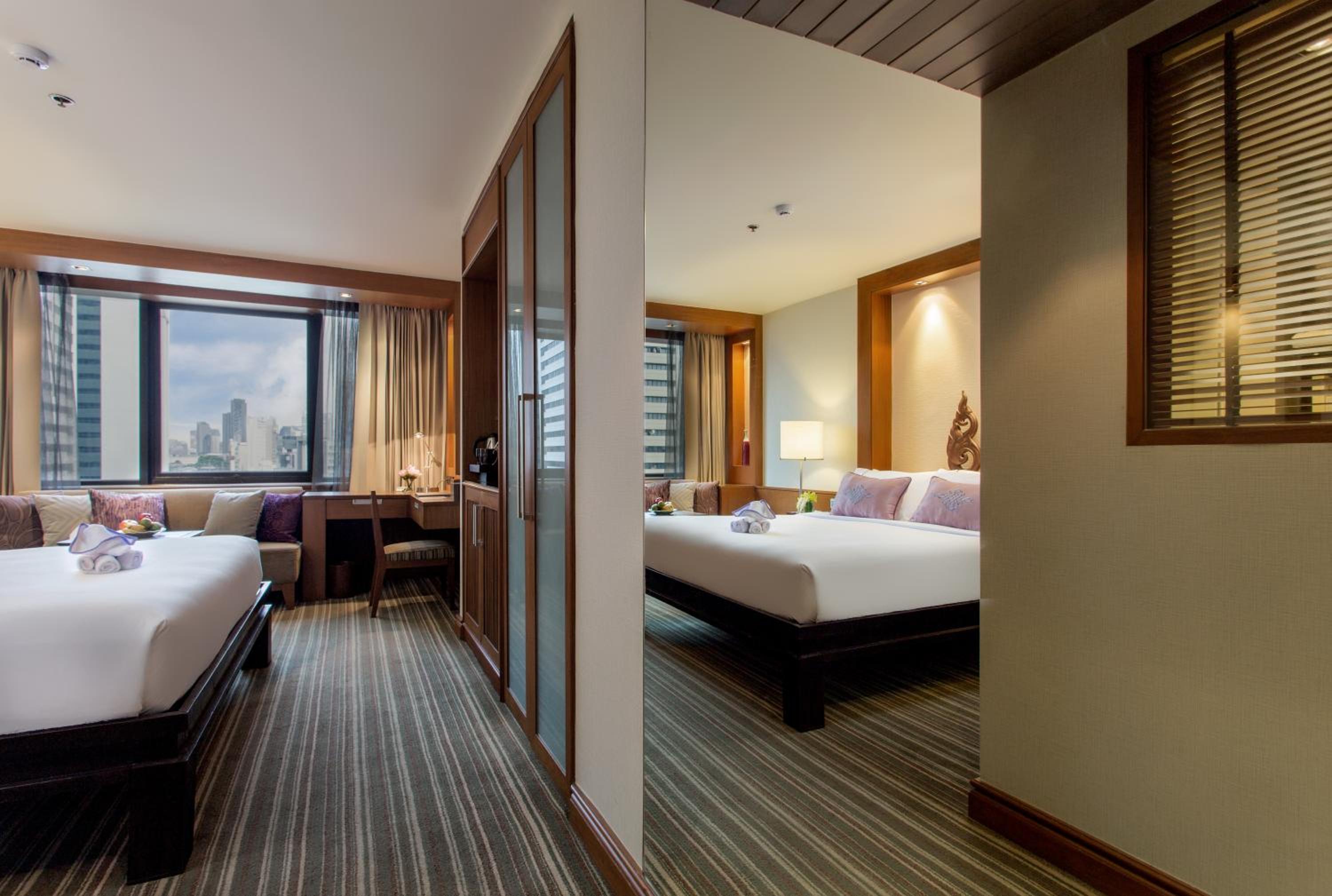 Deluxe King Room