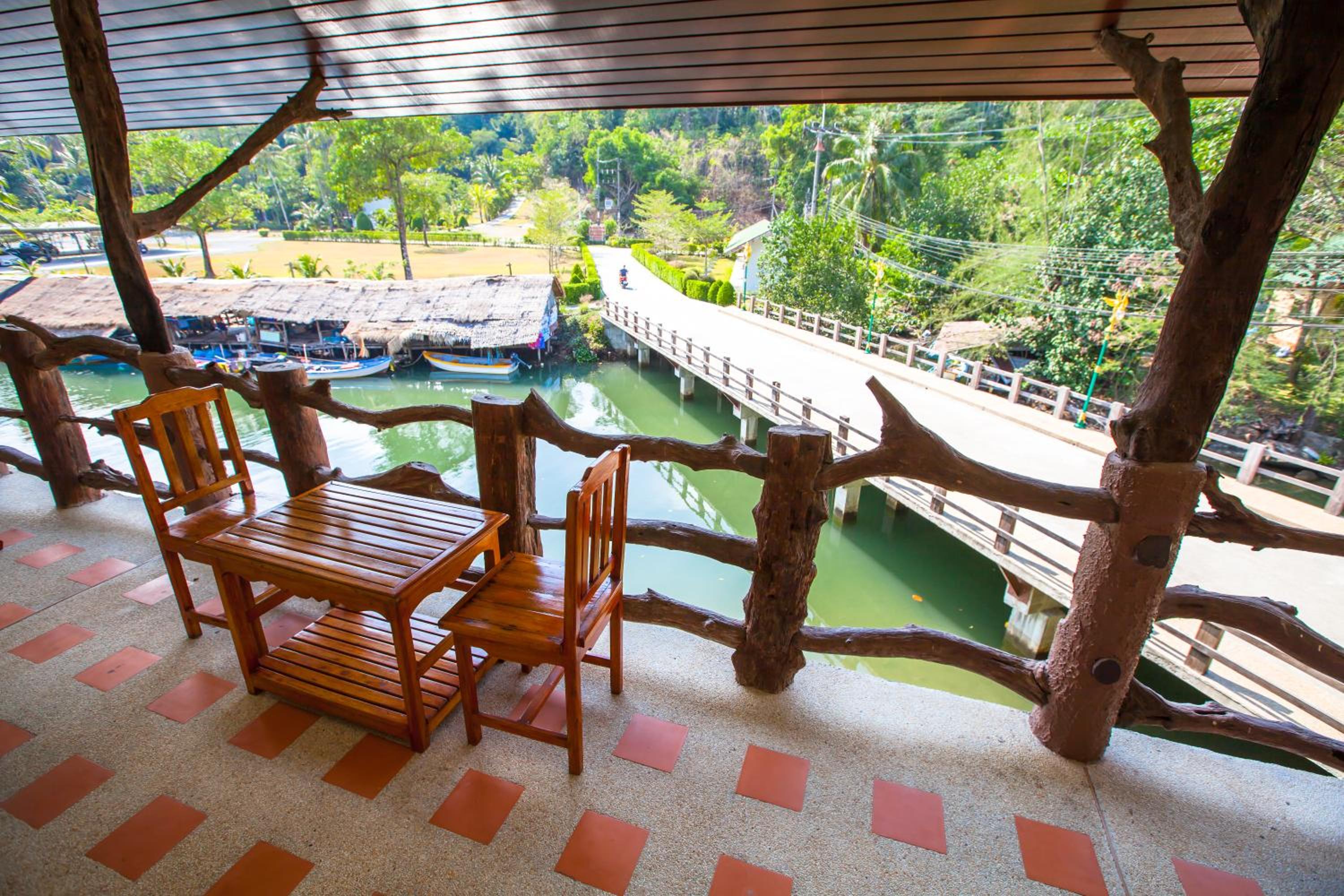 Standard Double or Twin Room - Beach