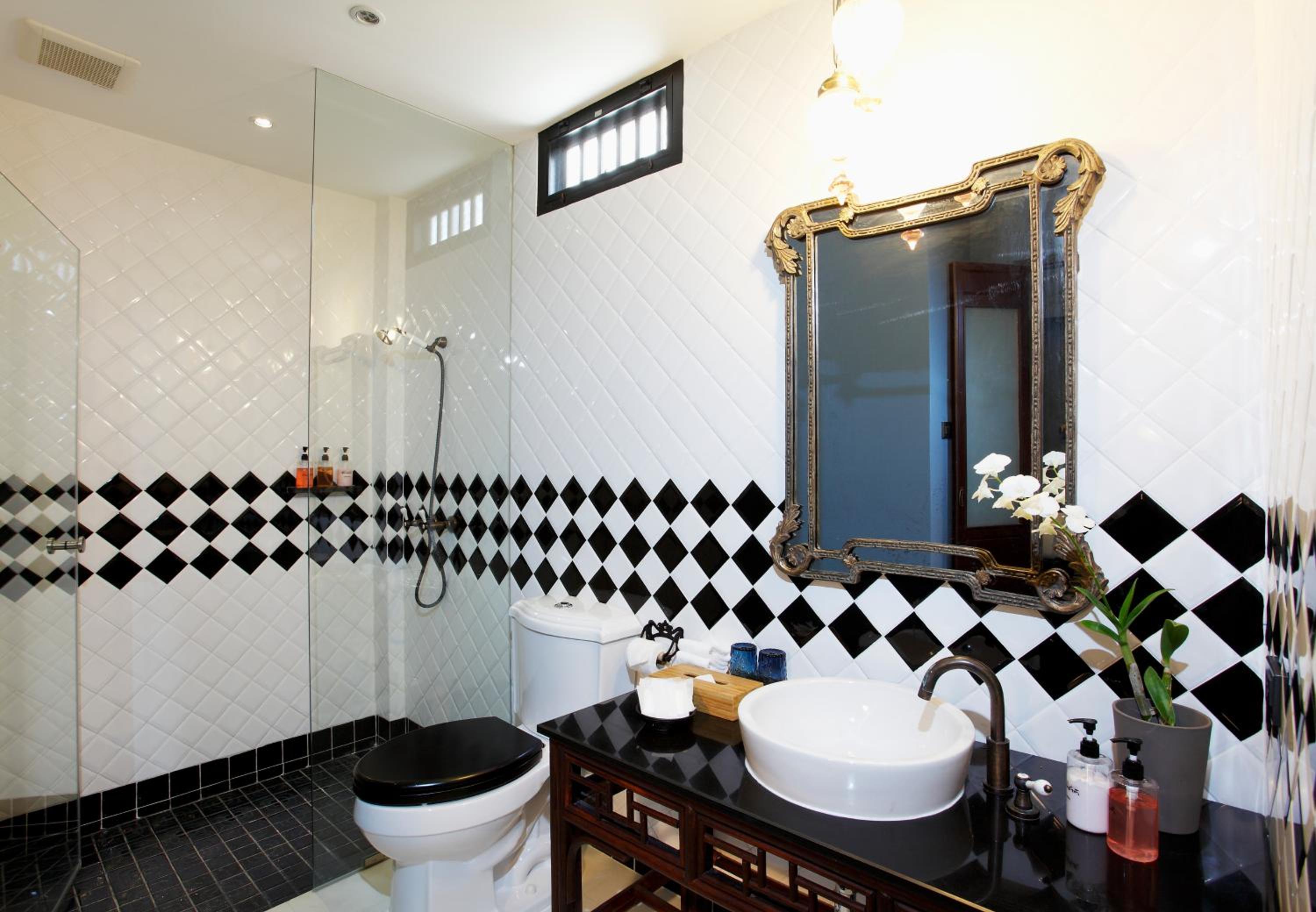 Deluxe Twin Room - Non-Smoking