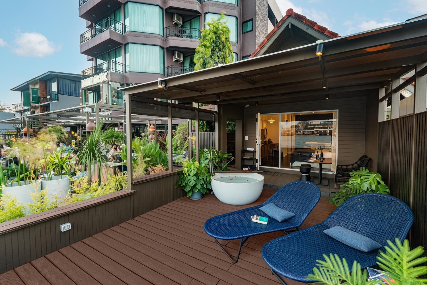 Villa with River View